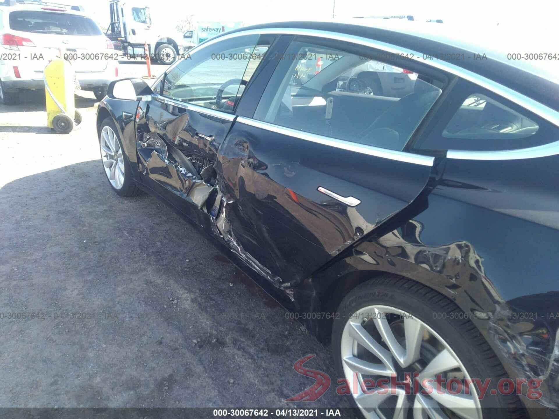 5YJ3E1EA2JF004401 2018 TESLA MODEL 3