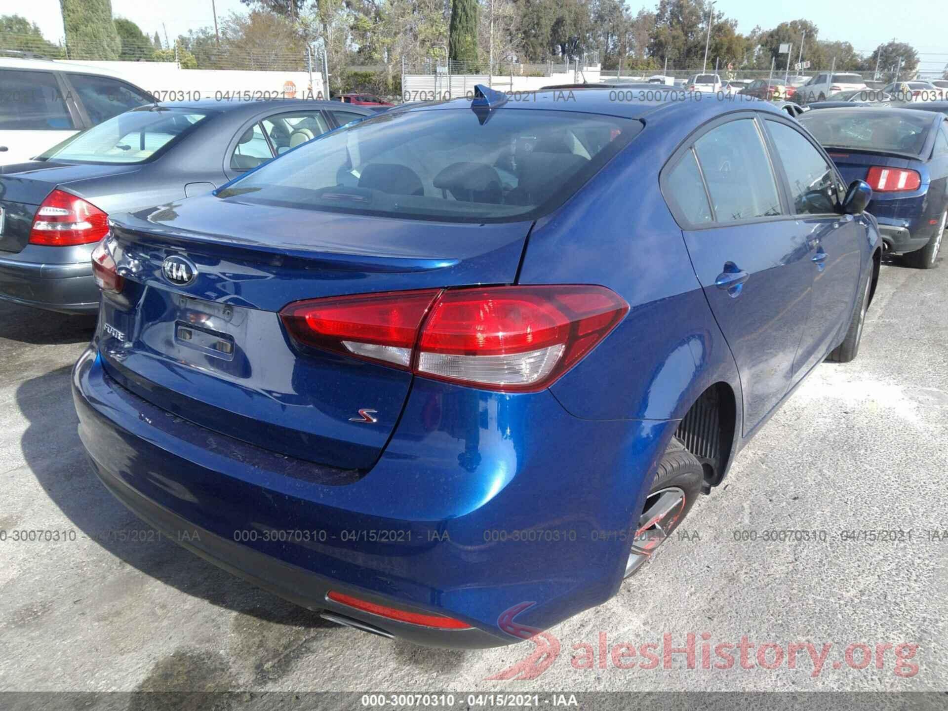 3KPFL4A75JE262786 2018 KIA FORTE