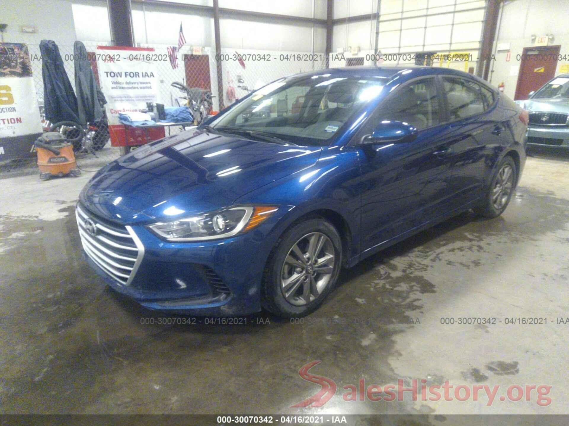 5NPD84LF1JH221211 2018 HYUNDAI ELANTRA