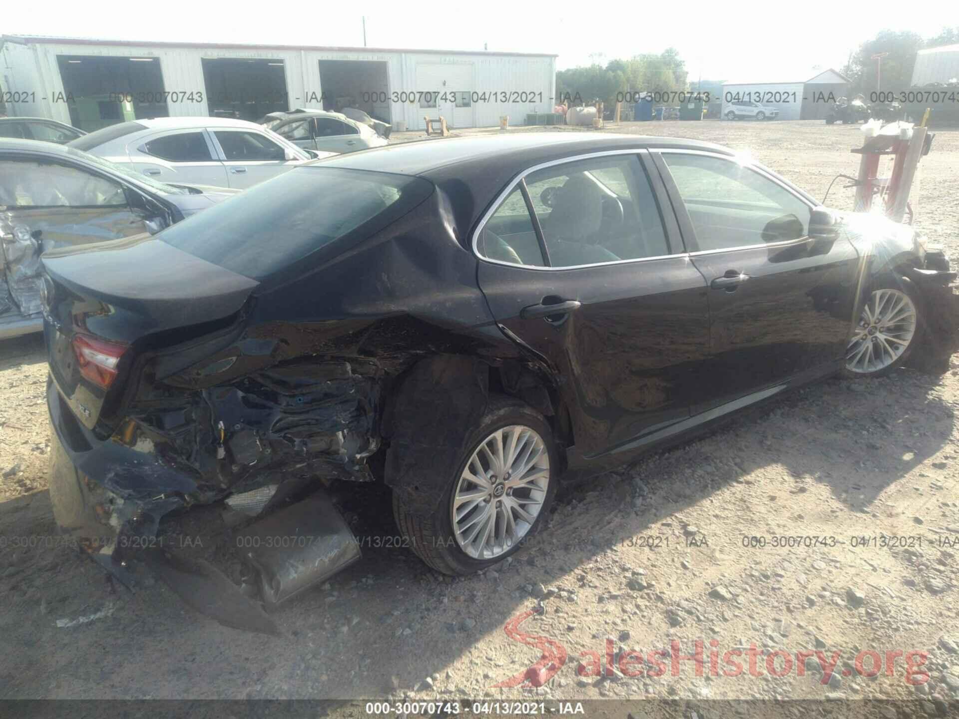 4T1B11HK5JU026228 2018 TOYOTA CAMRY