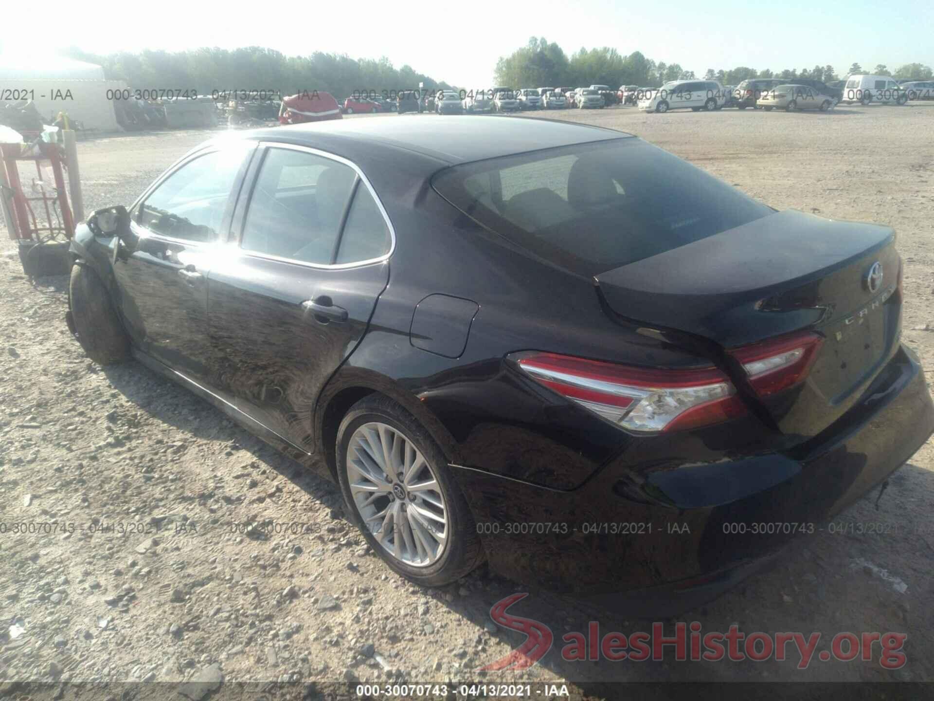 4T1B11HK5JU026228 2018 TOYOTA CAMRY