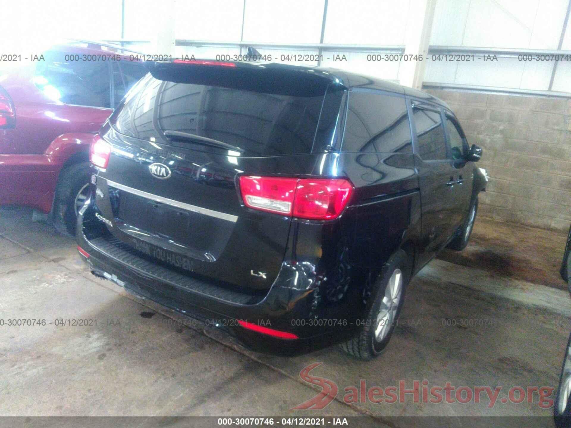 KNDMB5C1XJ6398569 2018 KIA SEDONA