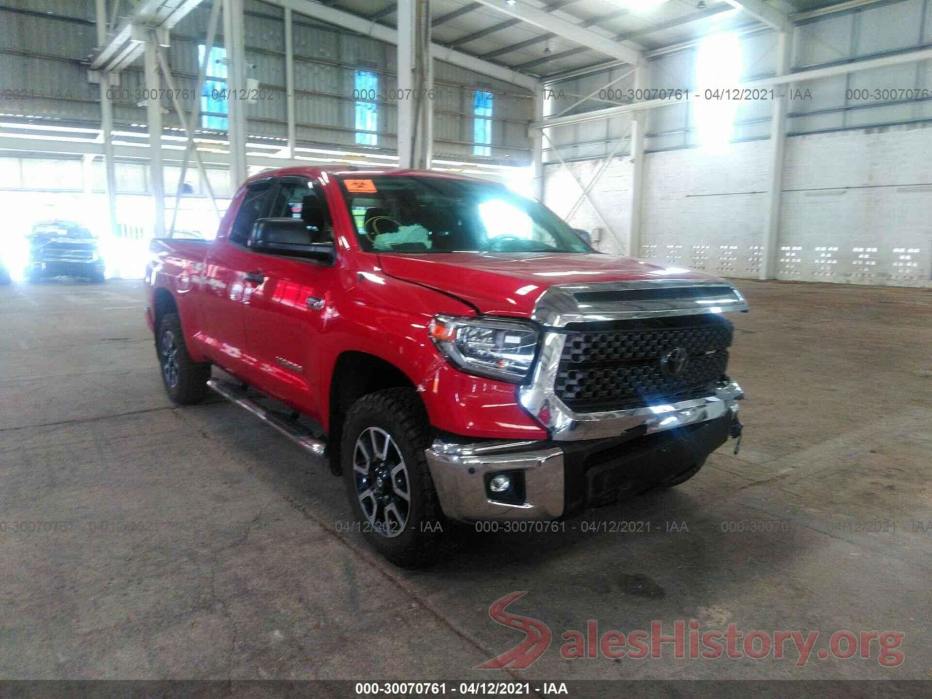 5TFUY5F10JX759523 2018 TOYOTA TUNDRA 4WD