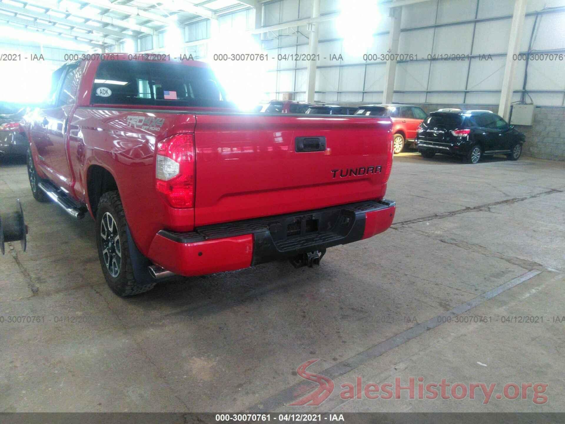 5TFUY5F10JX759523 2018 TOYOTA TUNDRA 4WD