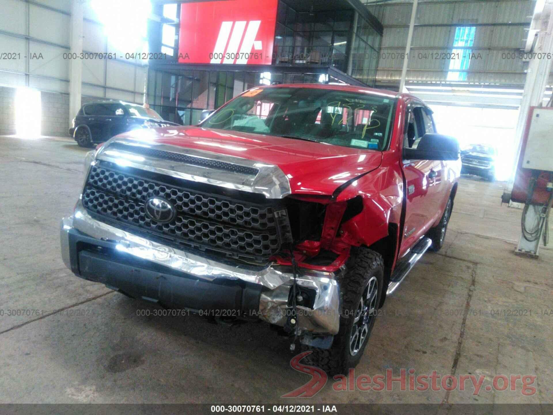 5TFUY5F10JX759523 2018 TOYOTA TUNDRA 4WD