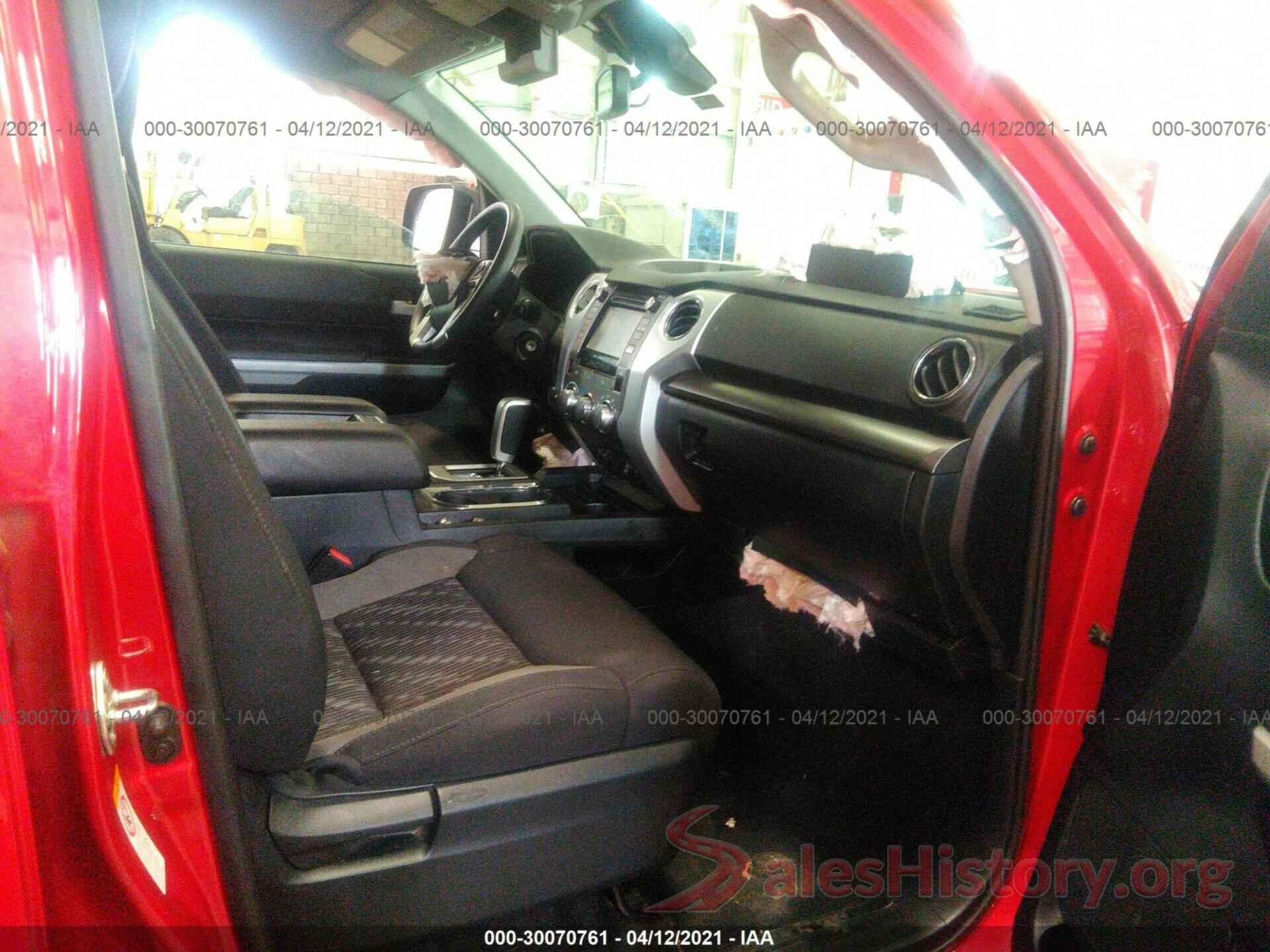 5TFUY5F10JX759523 2018 TOYOTA TUNDRA 4WD