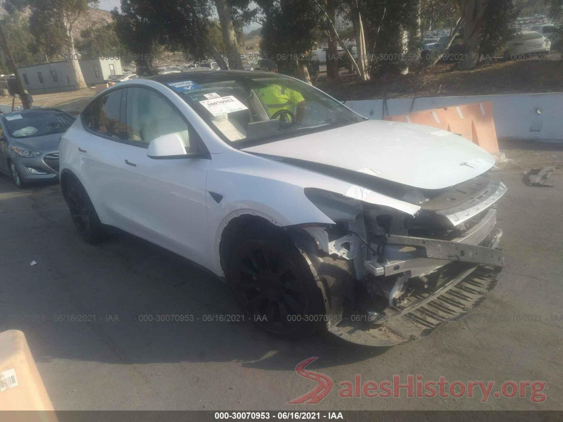 5YJYGDEE0MF096455 2021 TESLA MODEL Y