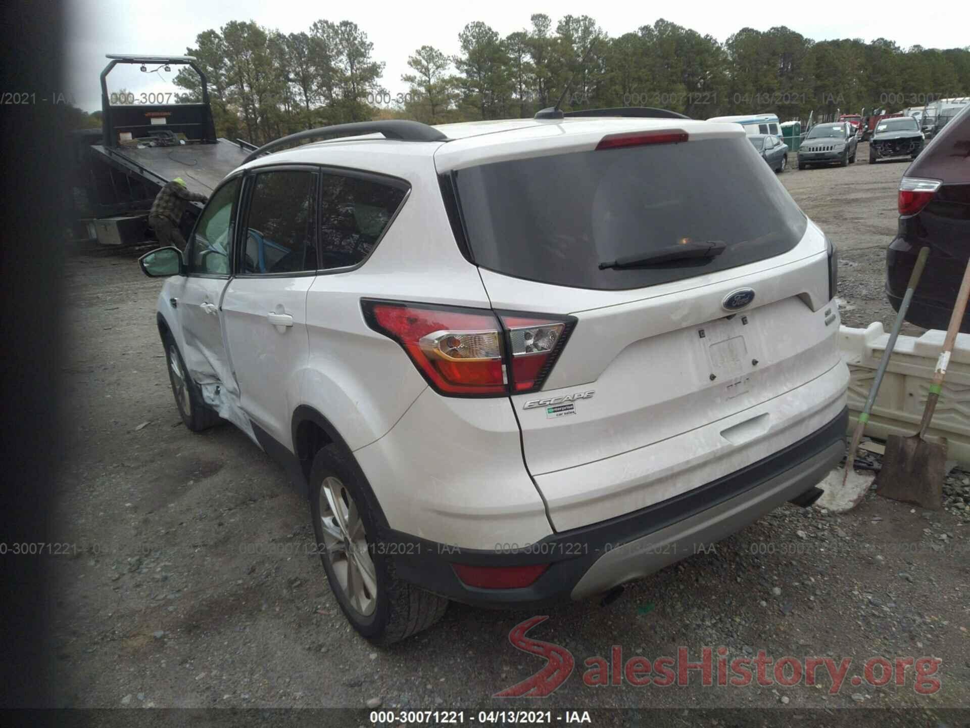 1FMCU0GDXJUA43650 2018 FORD ESCAPE