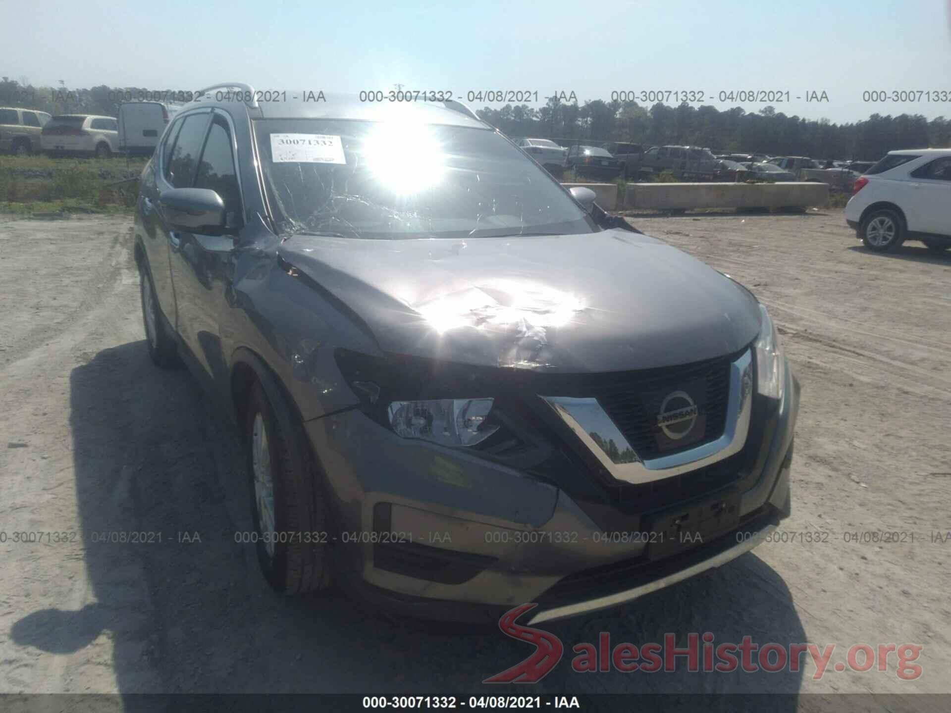 KNMAT2MT9HP586857 2017 NISSAN ROGUE