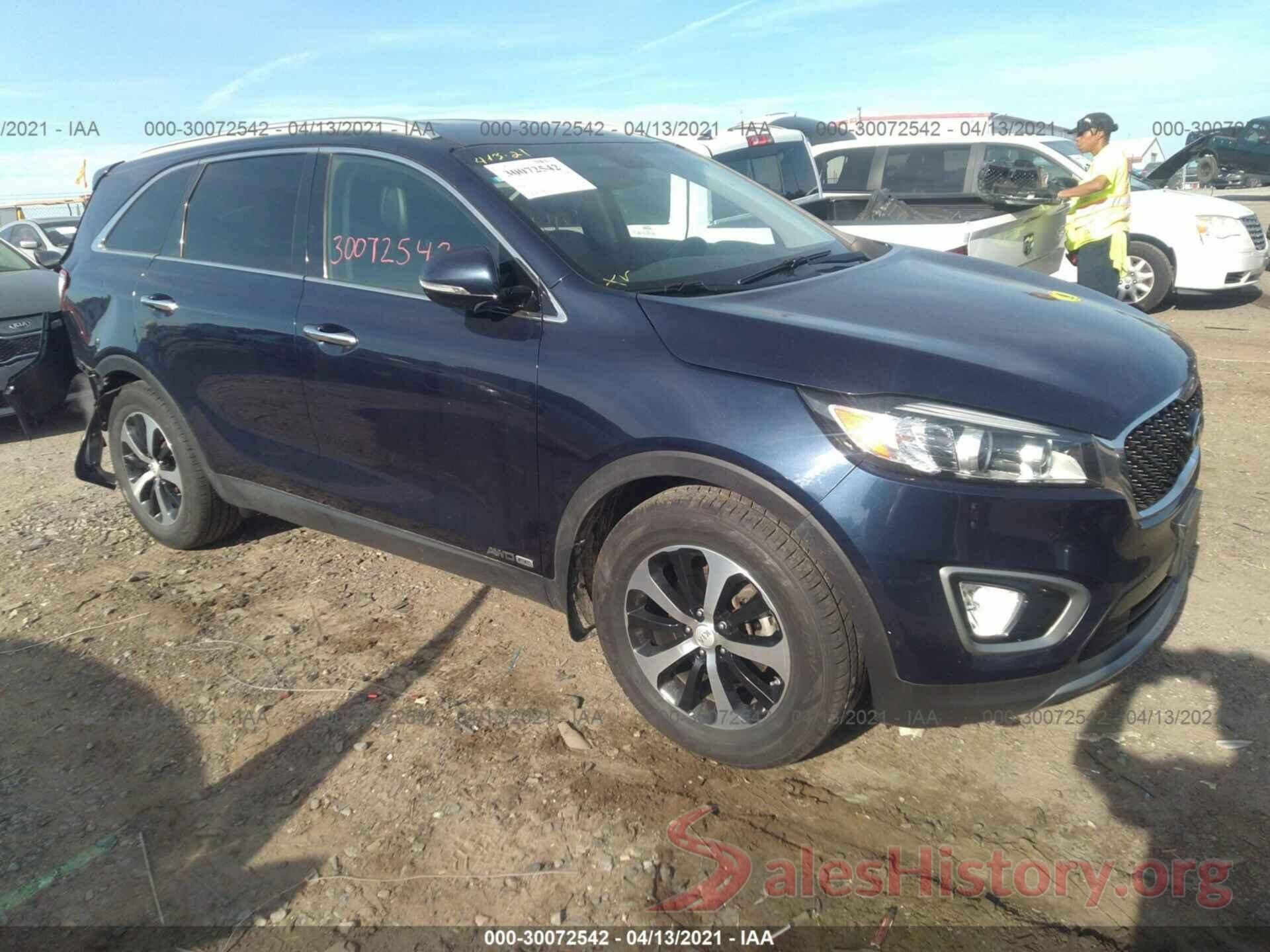 5XYPHDA51GG081958 2016 KIA SORENTO