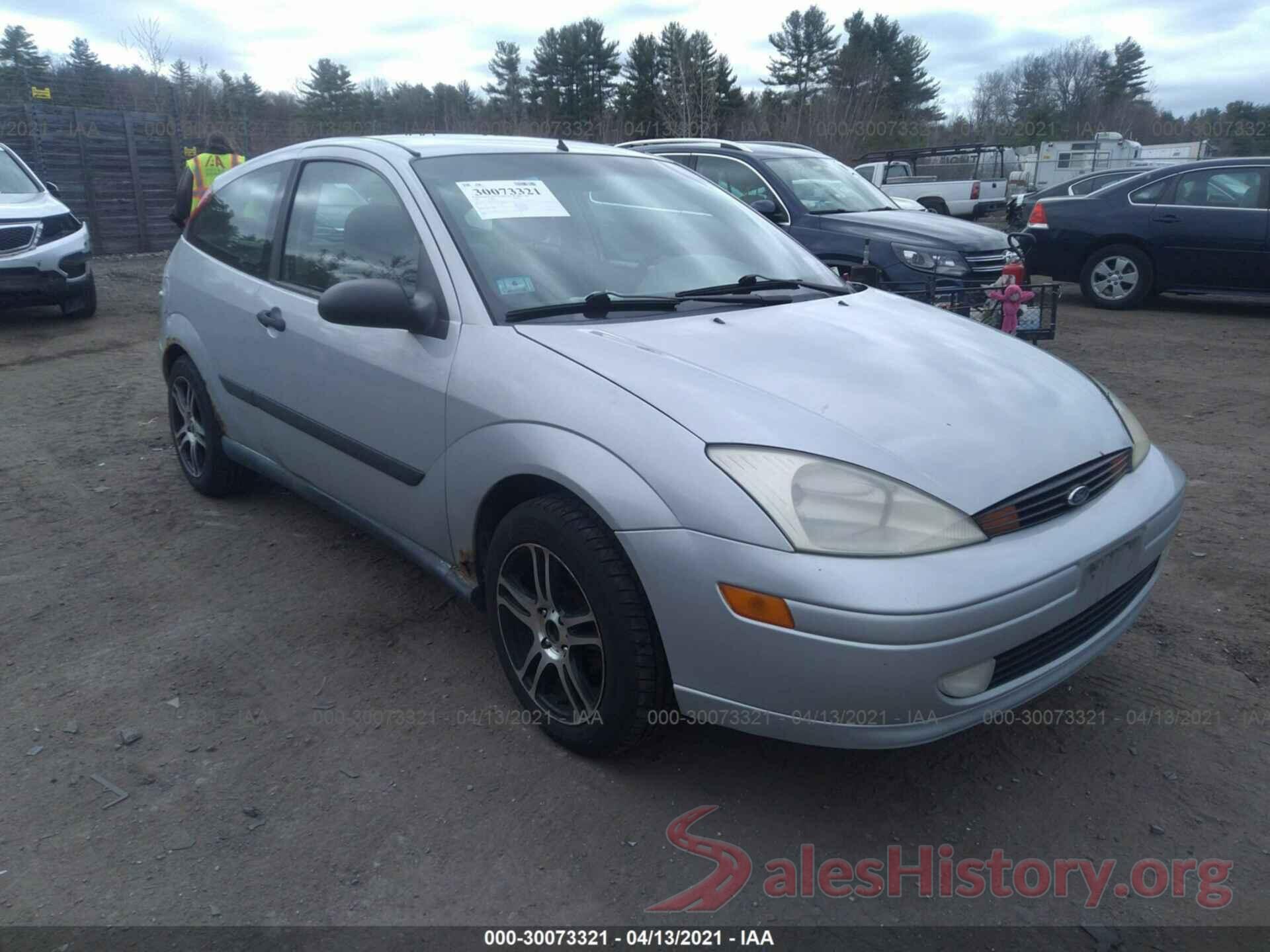 ZACCJADT6GPC82377 2001 FORD FOCUS