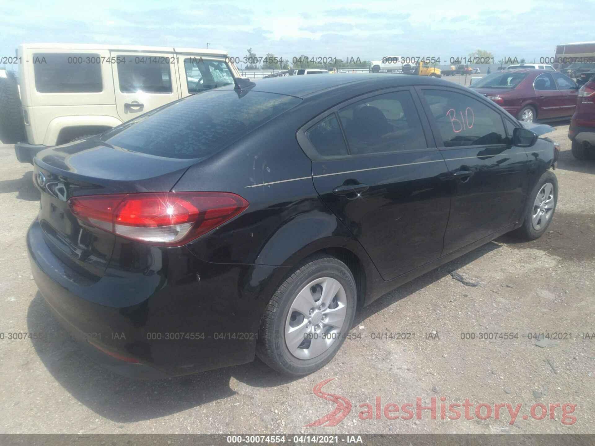 3KPFL4A73HE158033 2017 KIA FORTE