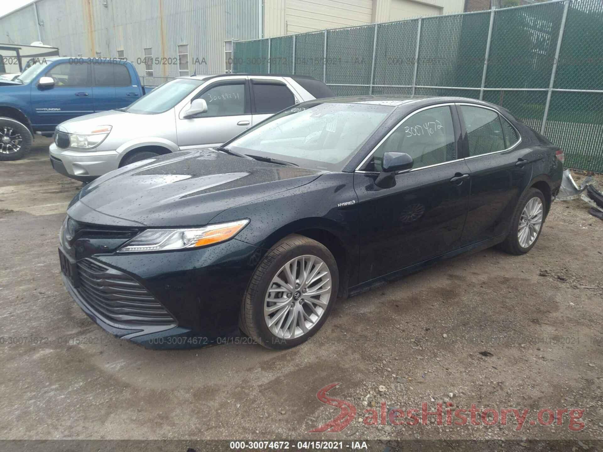 4T1B21HK6JU509532 2018 TOYOTA CAMRY