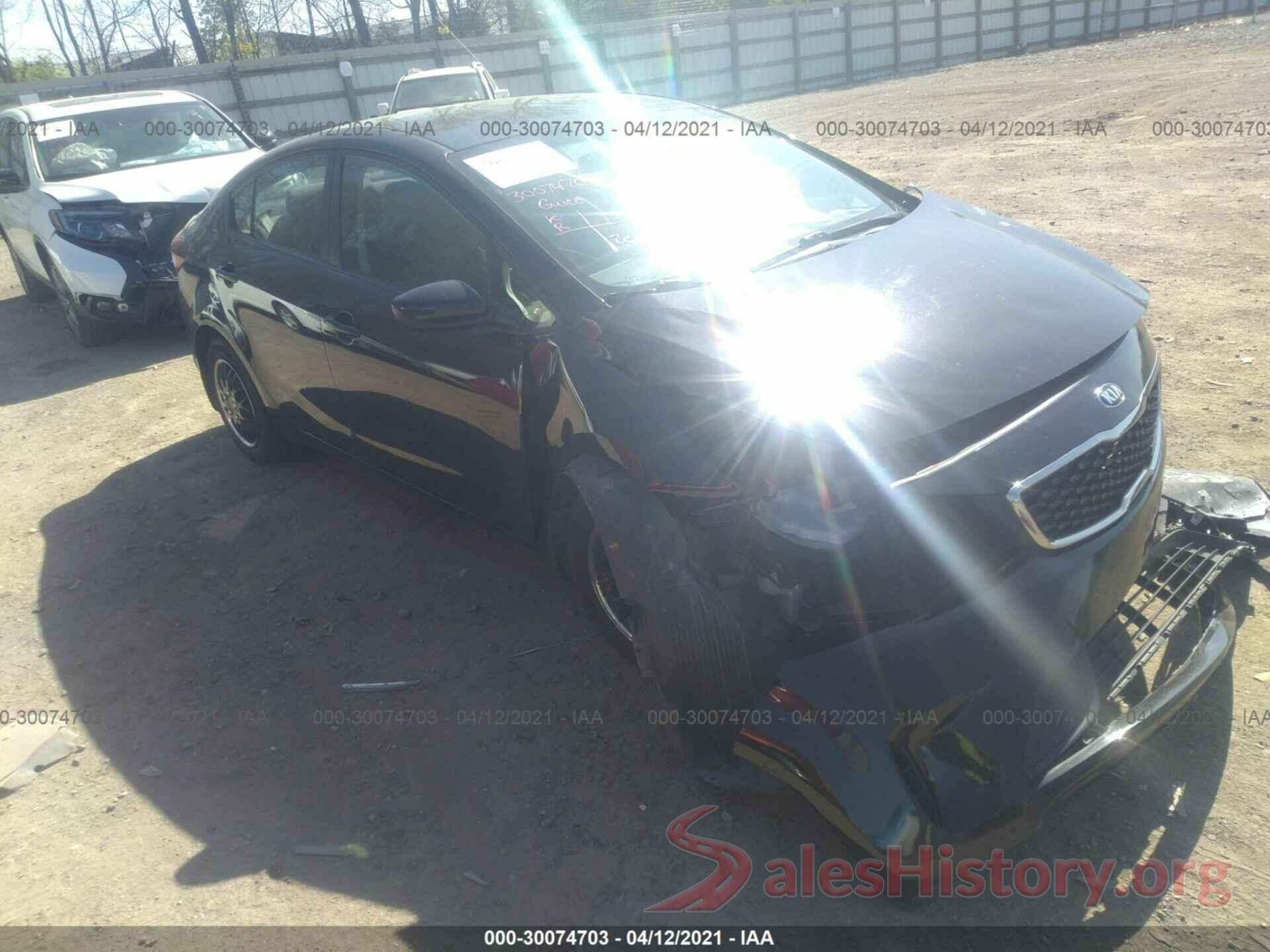 3KPFK4A78HE135091 2017 KIA FORTE