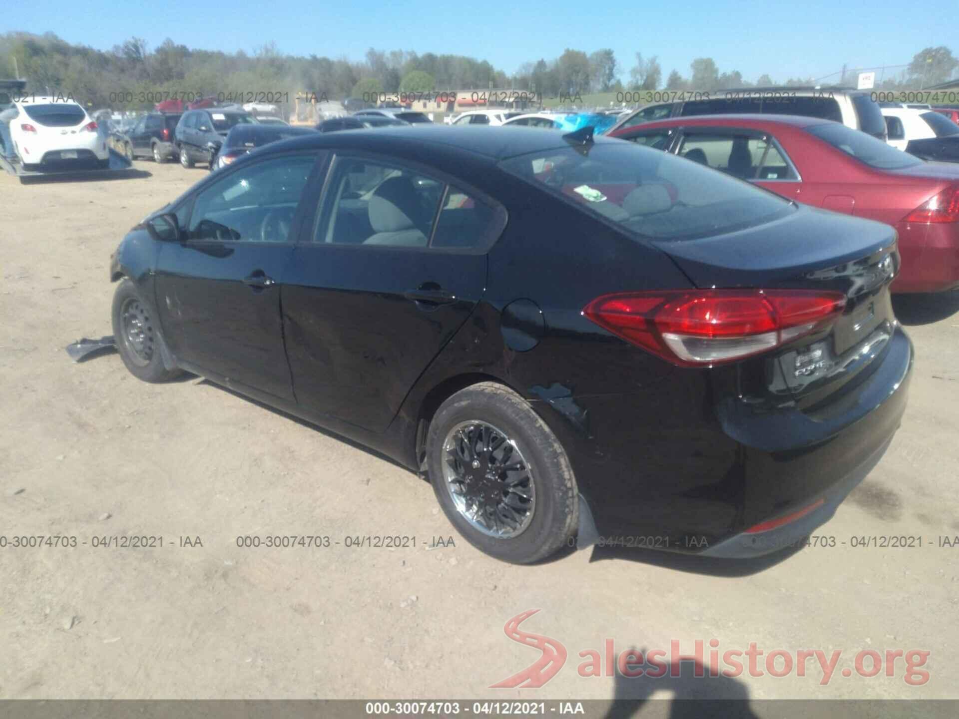 3KPFK4A78HE135091 2017 KIA FORTE