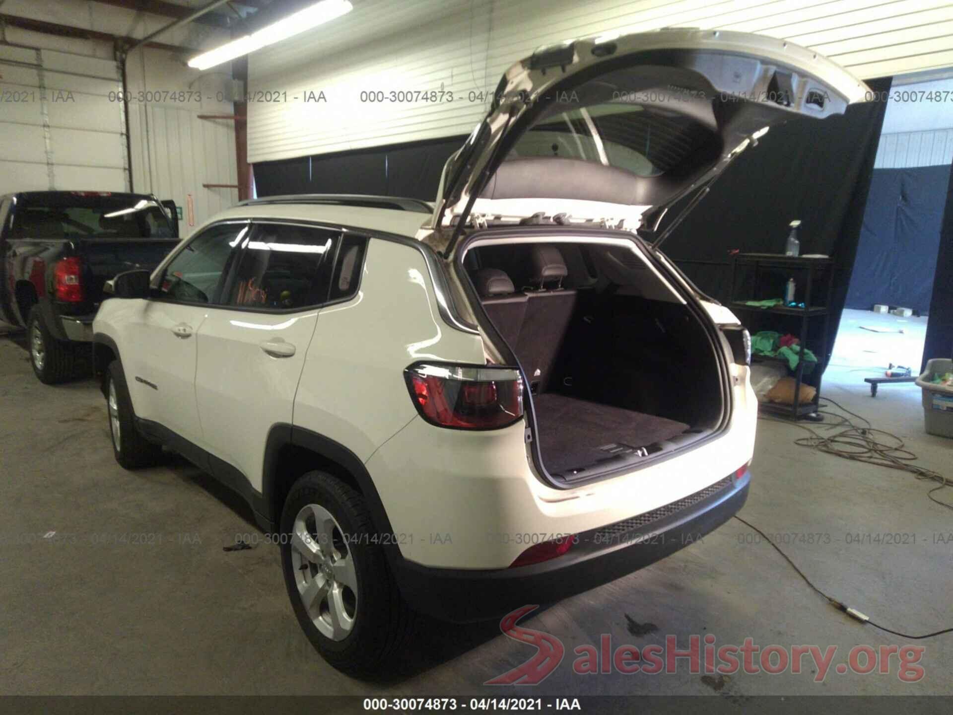 3C4NJDBB3KT672679 2019 JEEP COMPASS