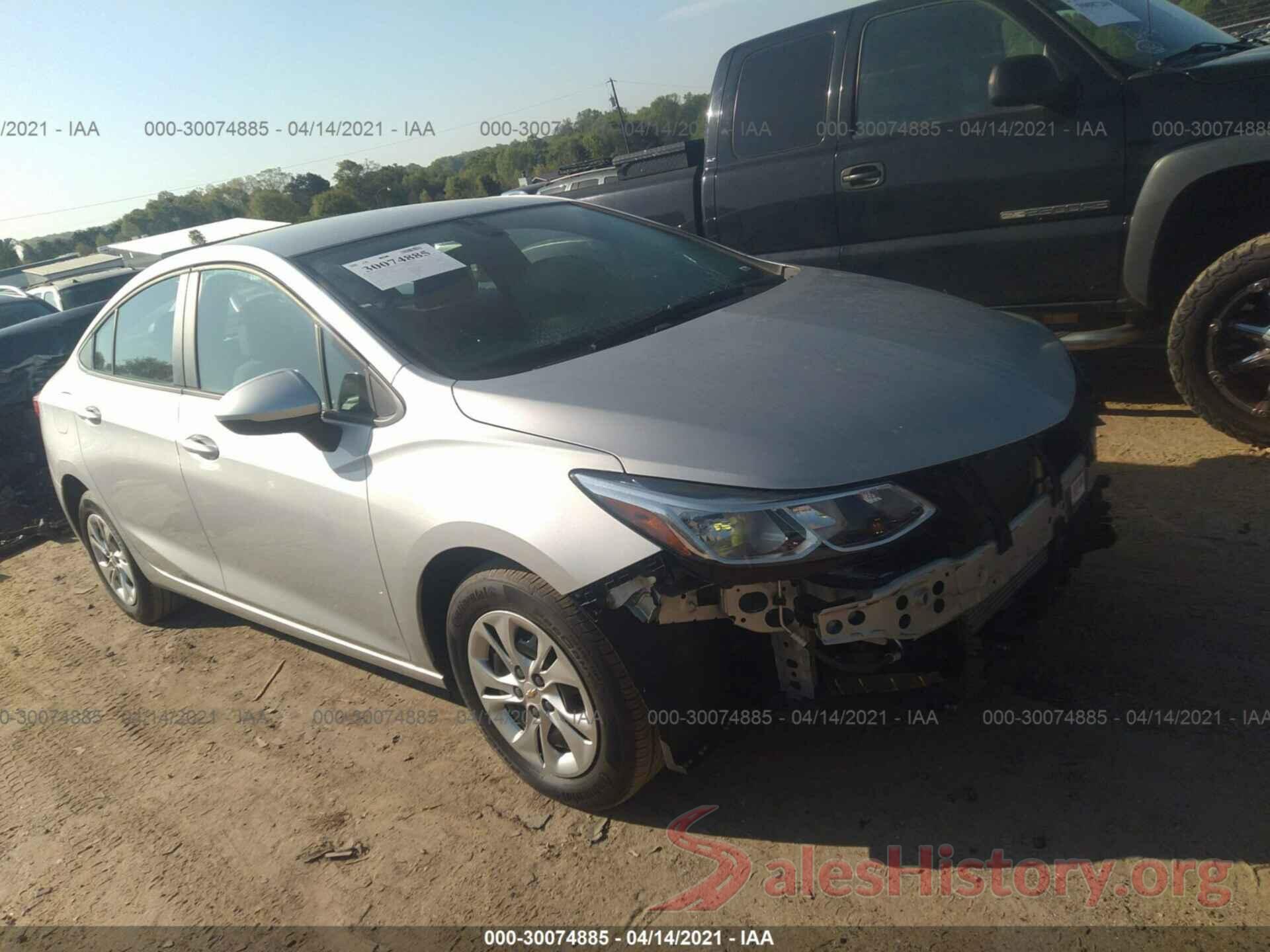 1G1BC5SM0K7113205 2019 CHEVROLET CRUZE