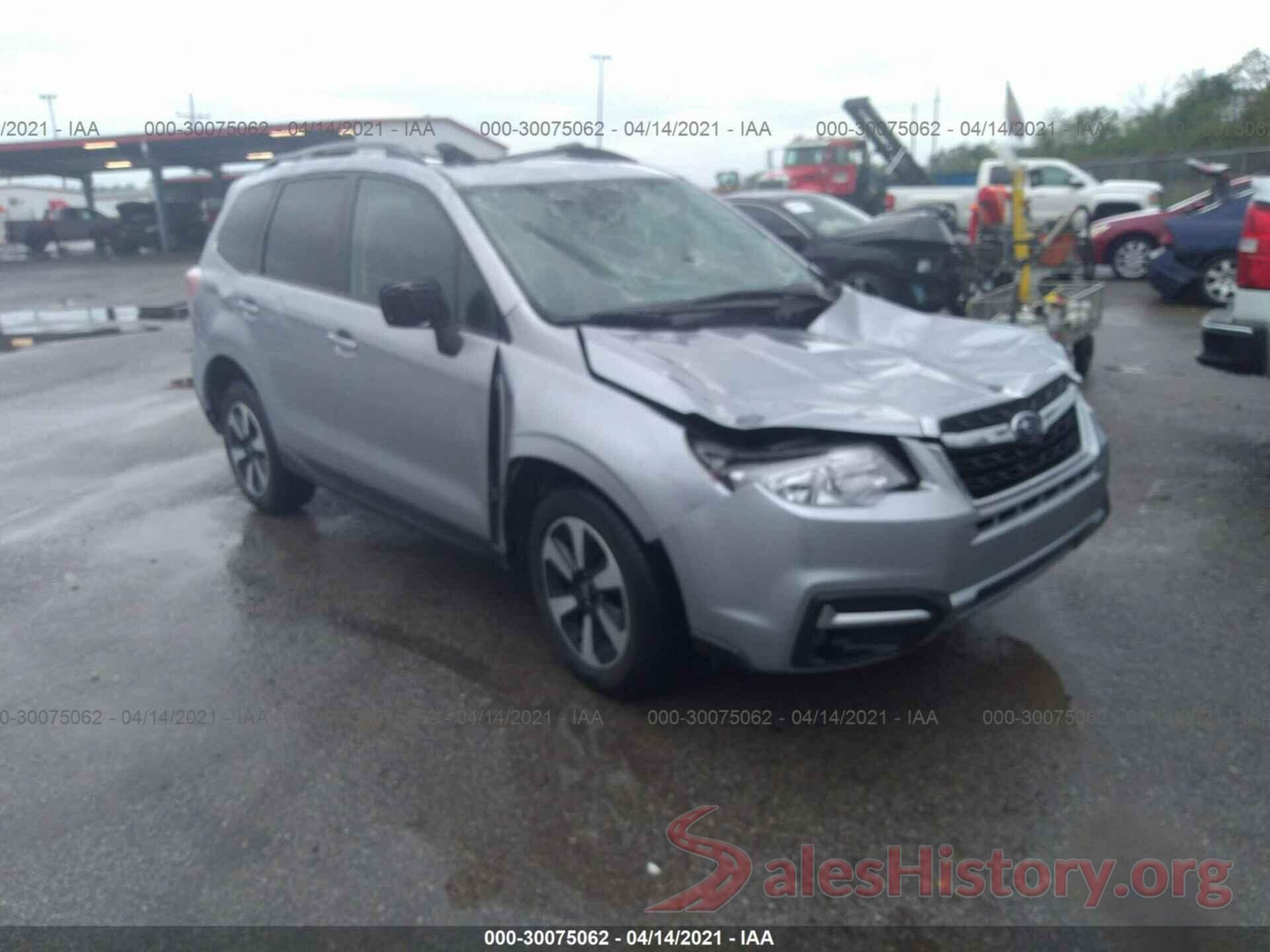 JF2SJAGCXJH519508 2018 SUBARU FORESTER