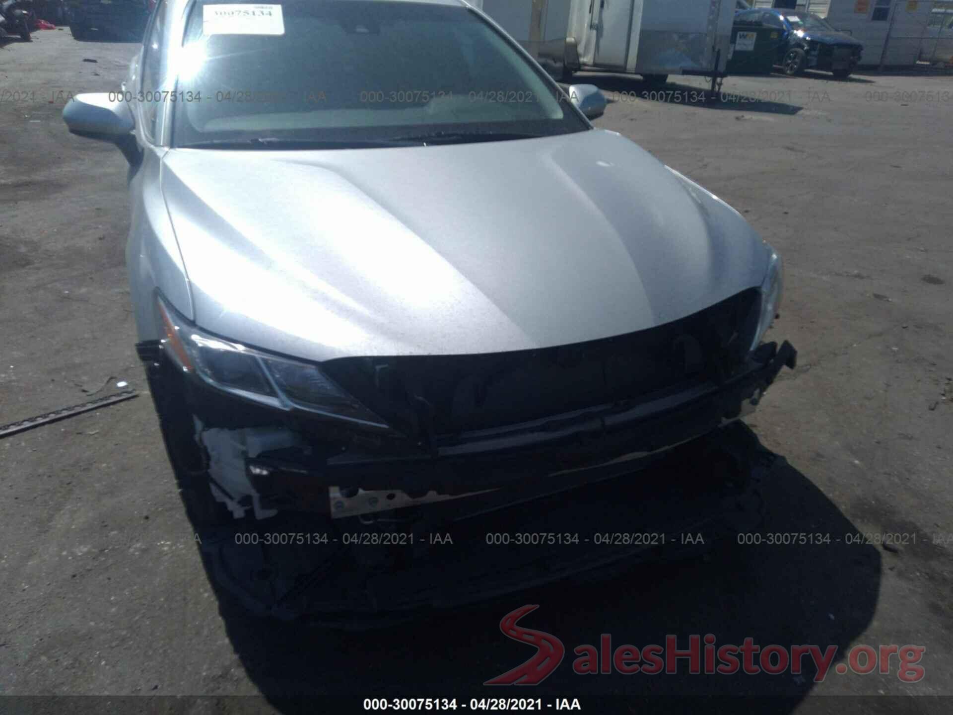 4T1B11HKXJU579635 2018 TOYOTA CAMRY