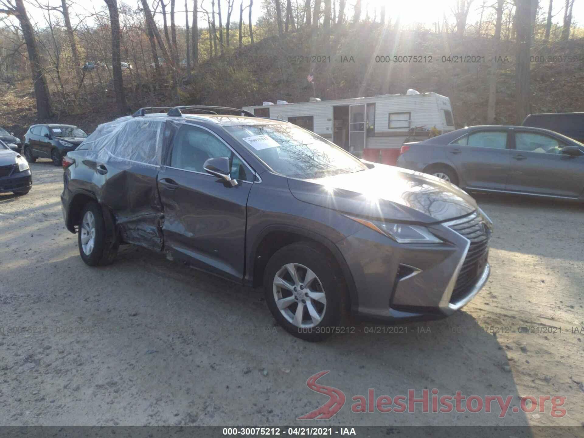 2T2BZMCA0HC131288 2017 LEXUS RX