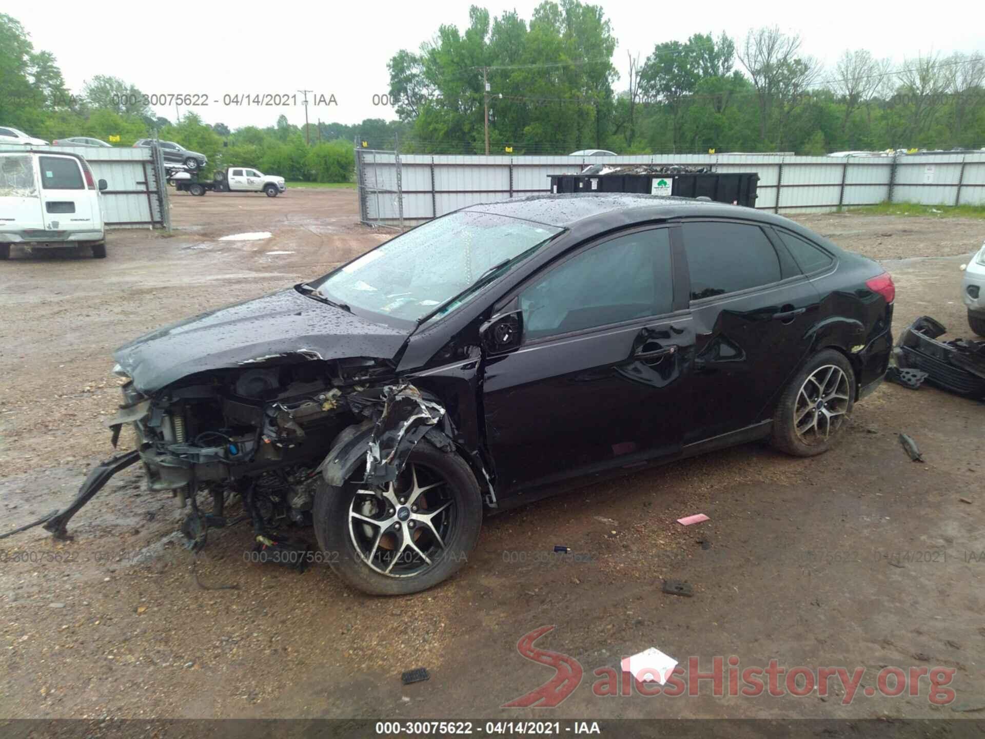 1FADP3F22JL319316 2018 FORD FOCUS