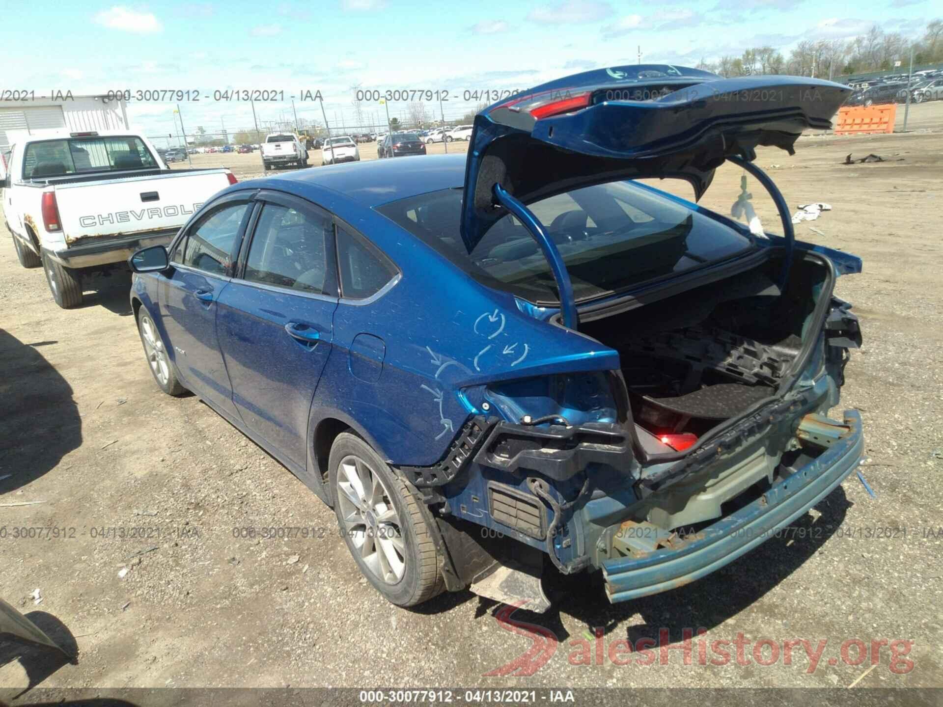 3FA6P0LUXHR217402 2017 FORD FUSION