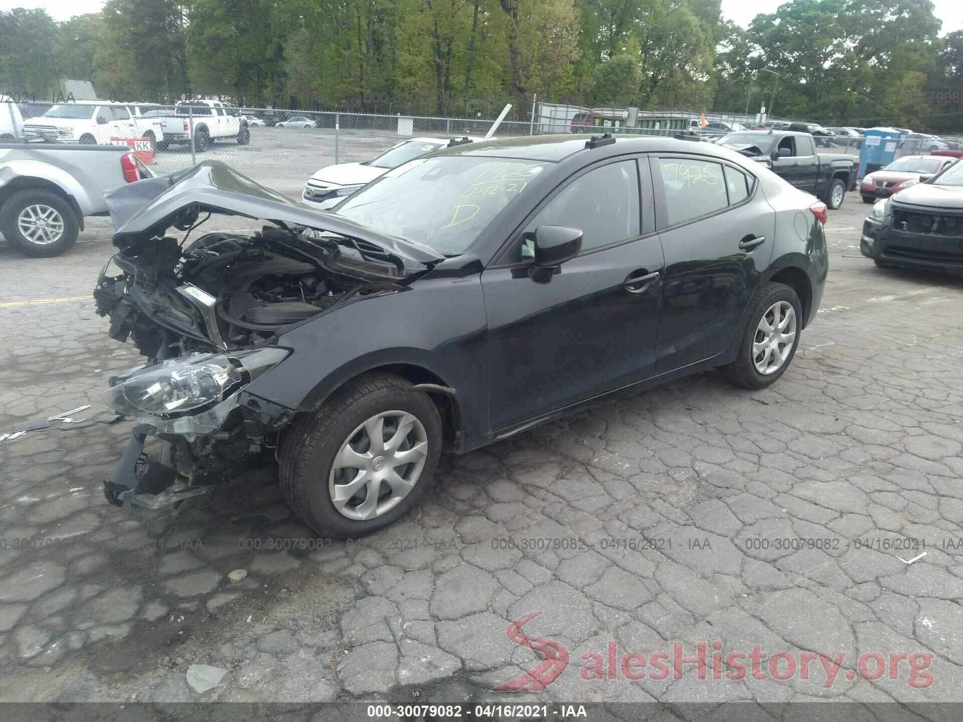 3MZBN1U7XJM267925 2018 MAZDA MAZDA3 4-DOOR