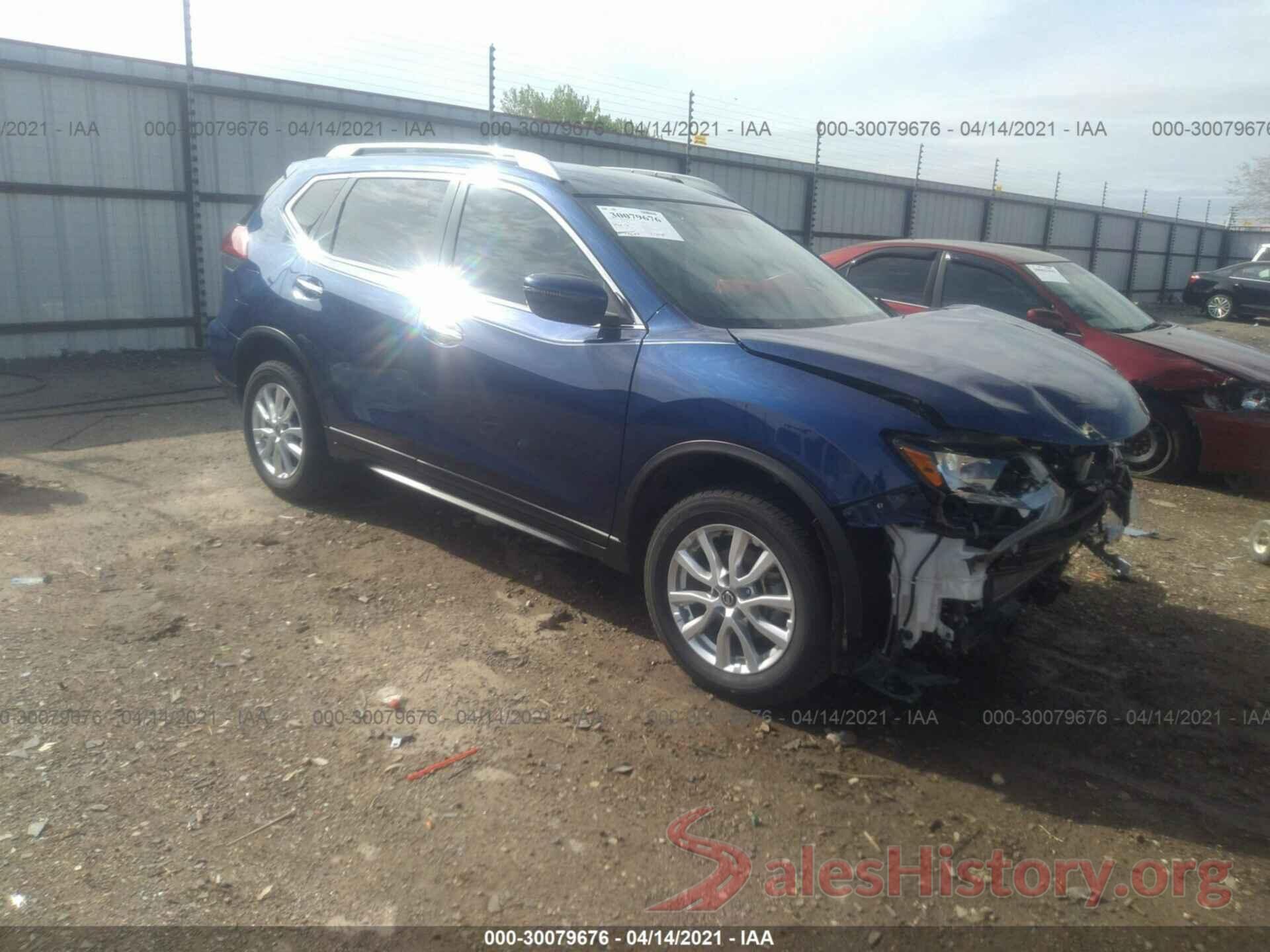 5N1AT2MV3JC709529 2018 NISSAN ROGUE