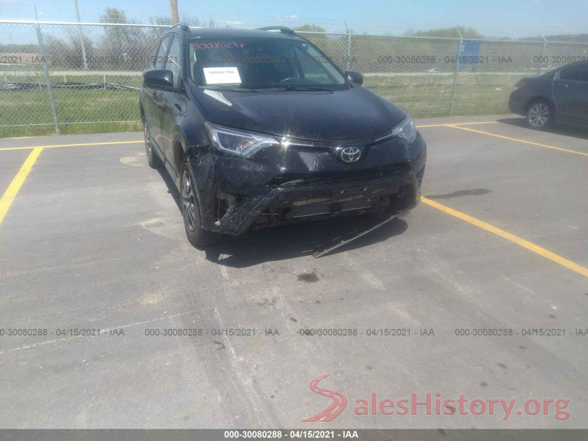 2T3BFREV5HW565240 2017 TOYOTA RAV4