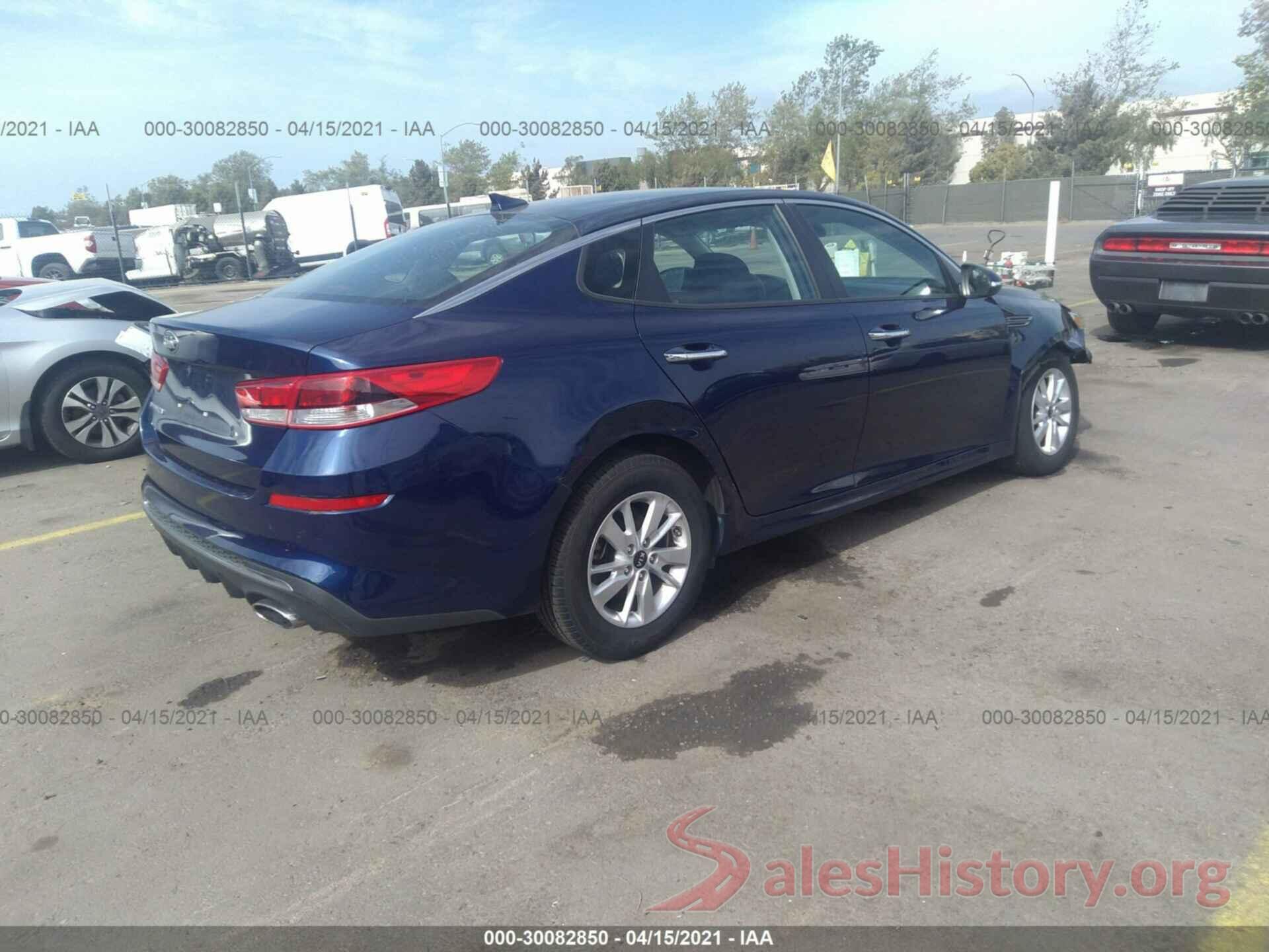 5XXGT4L32KG276023 2019 KIA OPTIMA