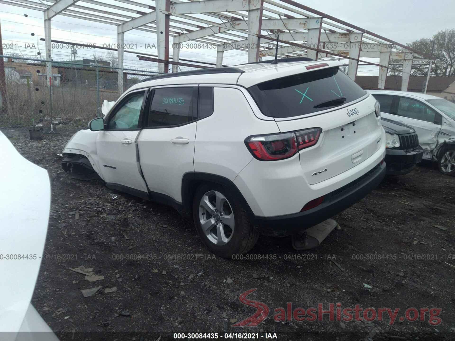 3C4NJDBB9JT284581 2018 JEEP COMPASS