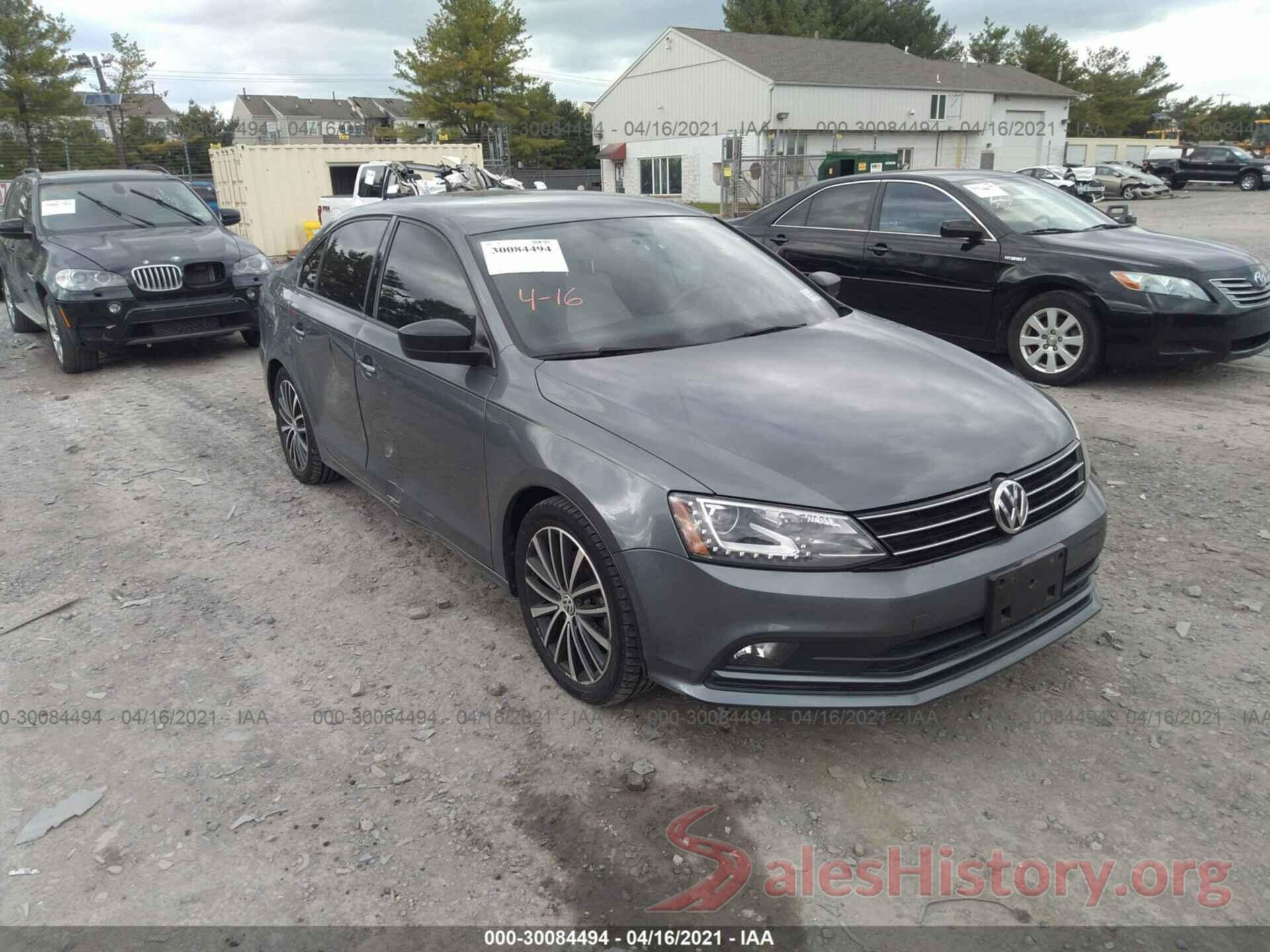 3VWD17AJ2GM268499 2016 VOLKSWAGEN JETTA SEDAN