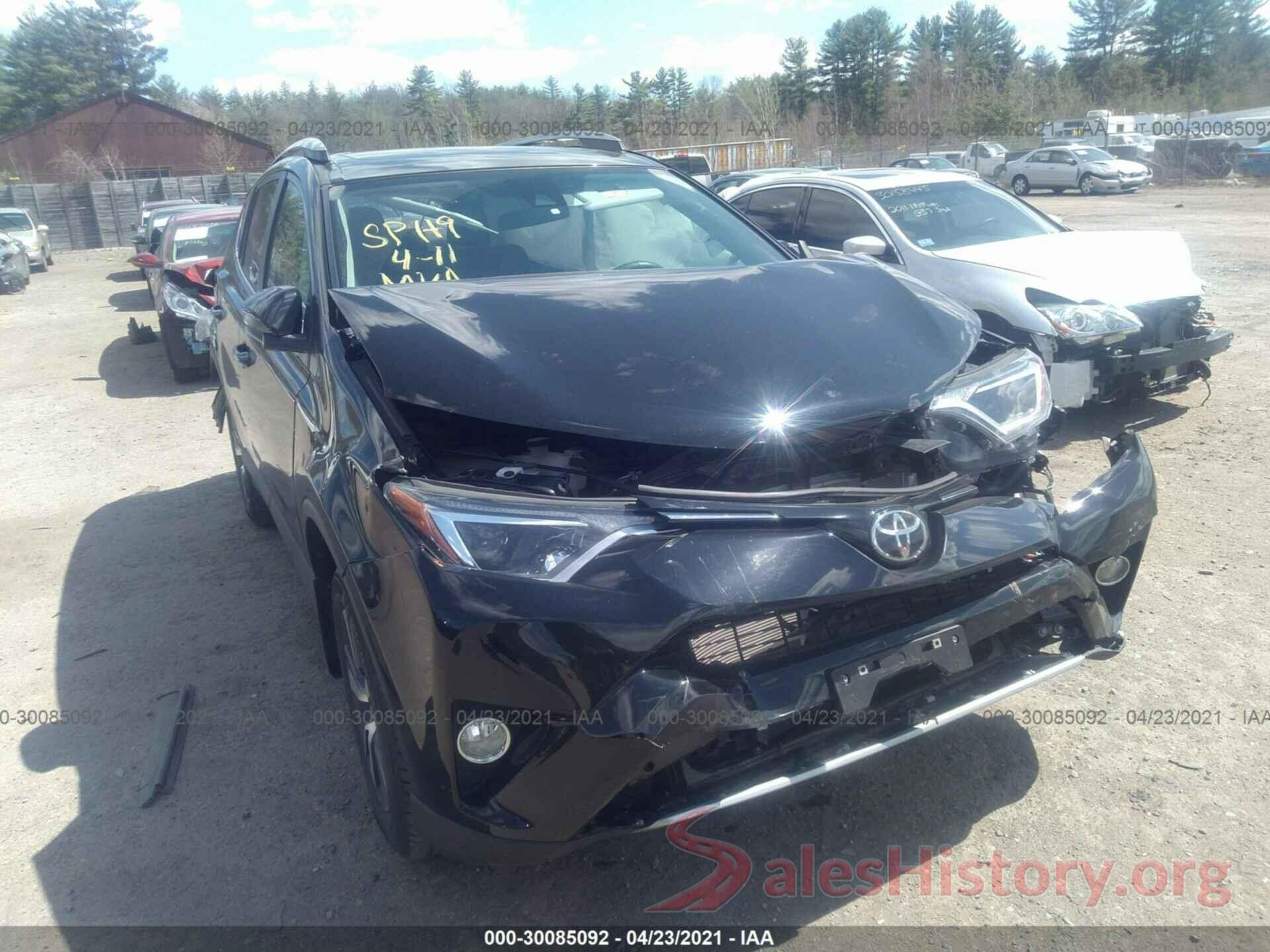 2T3RFREV1HW652714 2017 TOYOTA RAV4