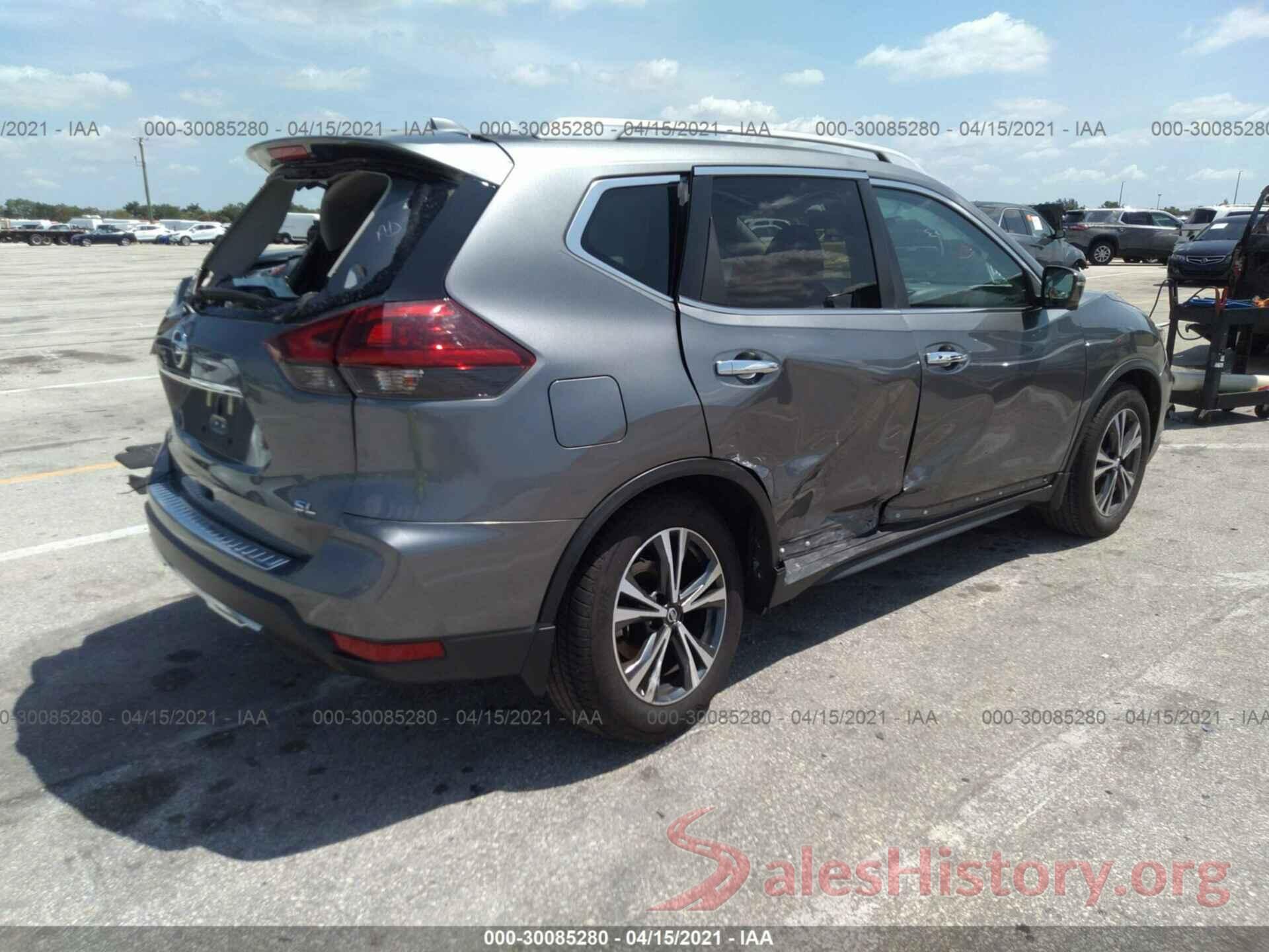 5N1AT2MT2JC759403 2018 NISSAN ROGUE