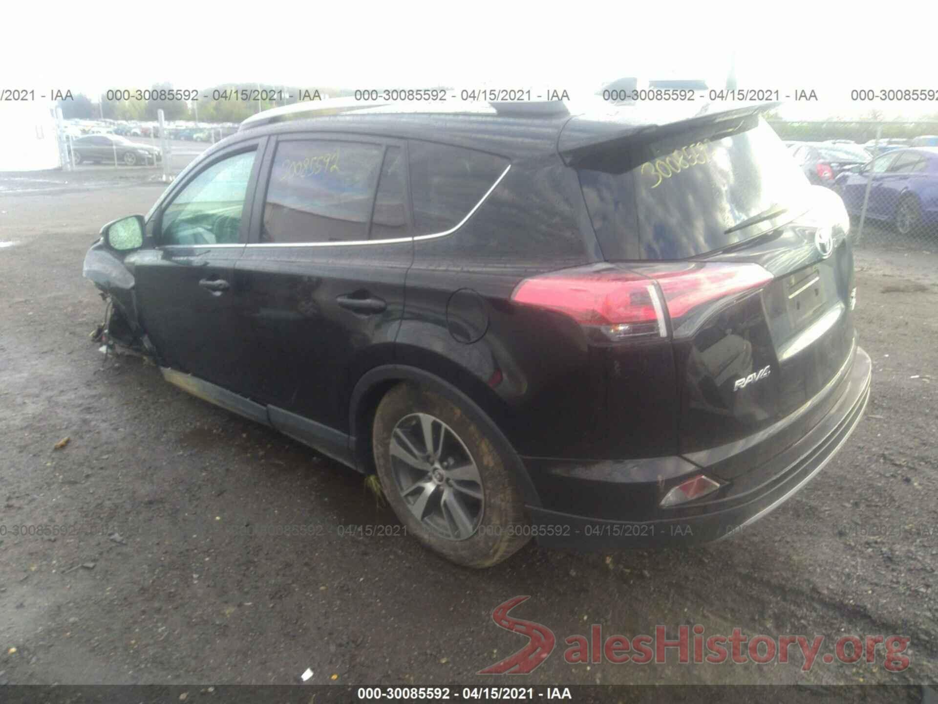 2T3RFREV8HW575811 2017 TOYOTA RAV4