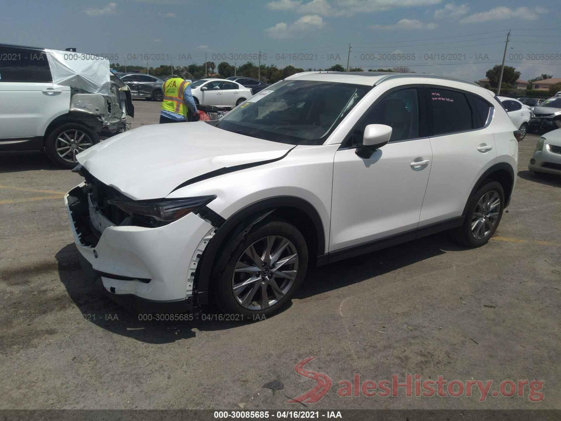 JM3KFADM2K1577725 2019 MAZDA CX-5