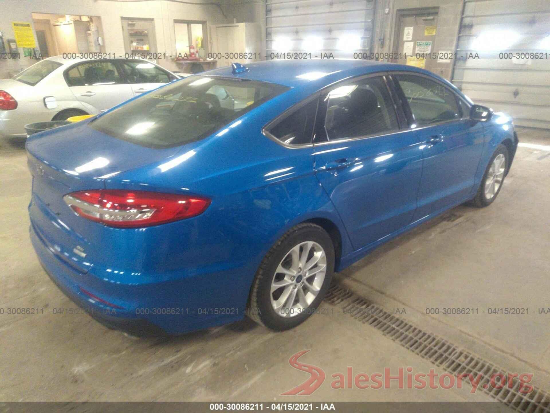 3FA6P0HD0KR247704 2019 FORD FUSION