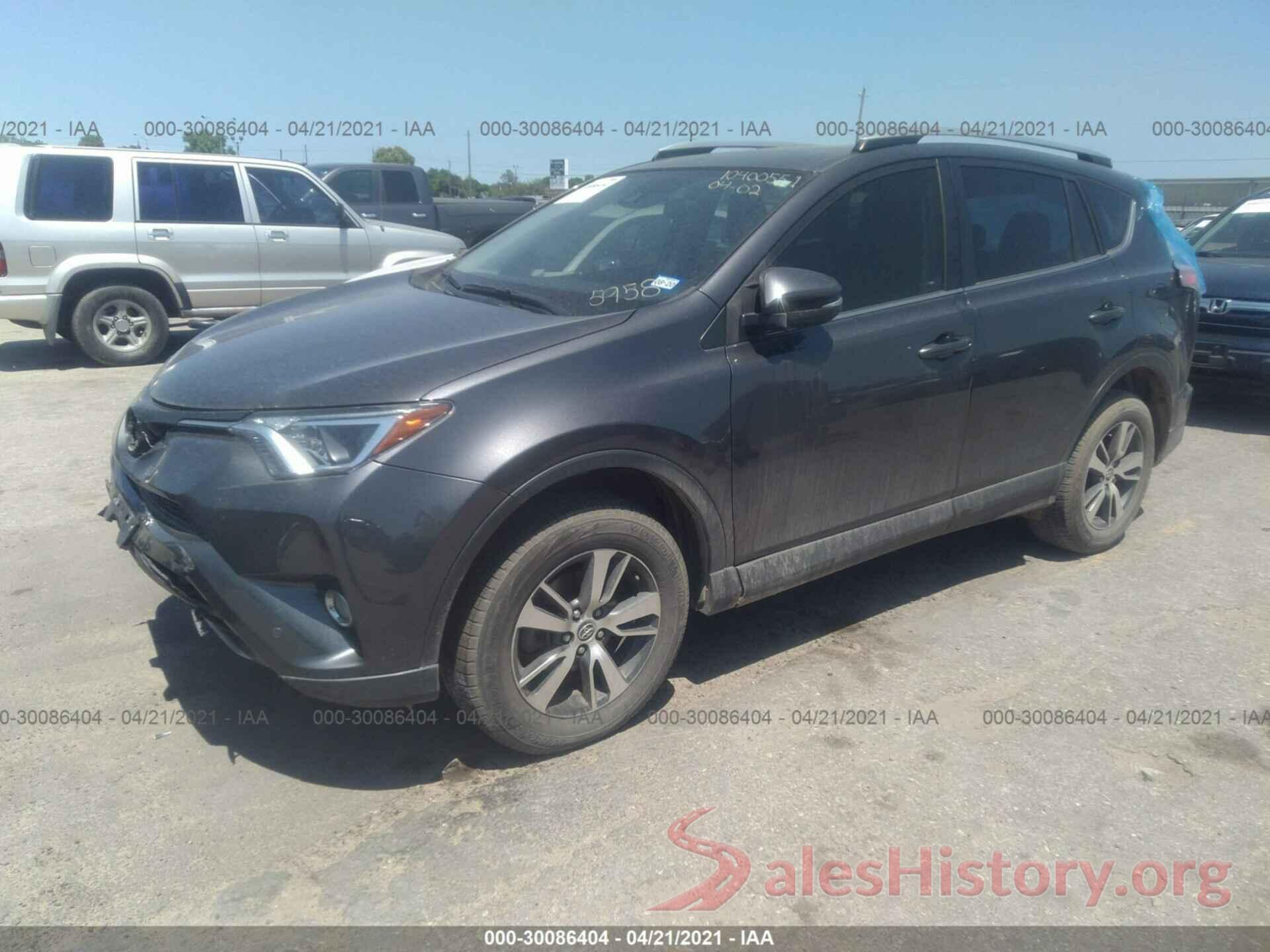 JTMWFREV0JJ175958 2018 TOYOTA RAV4