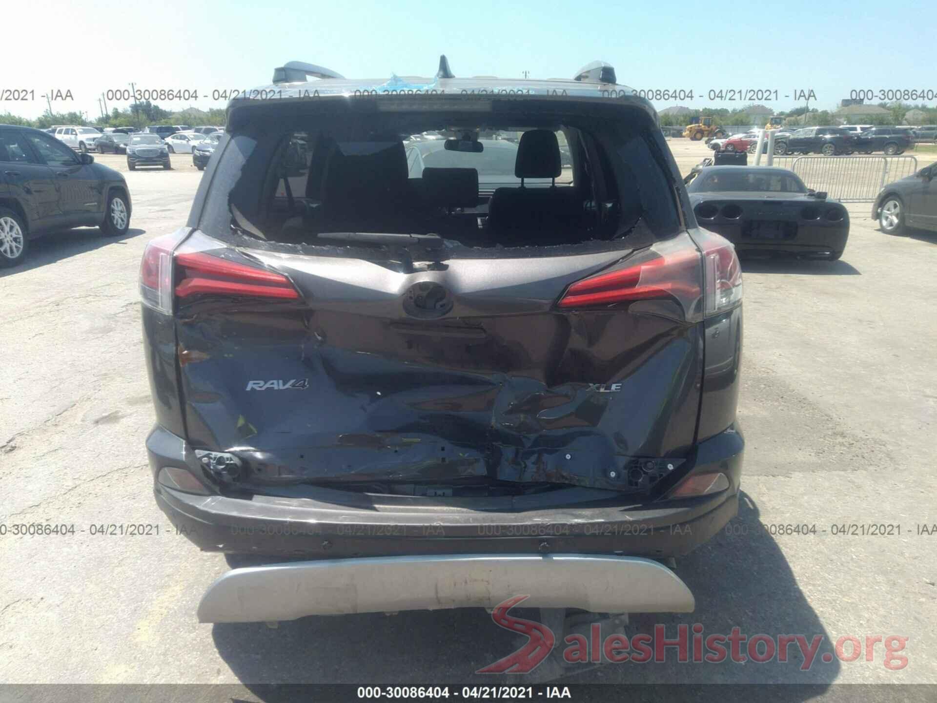 JTMWFREV0JJ175958 2018 TOYOTA RAV4