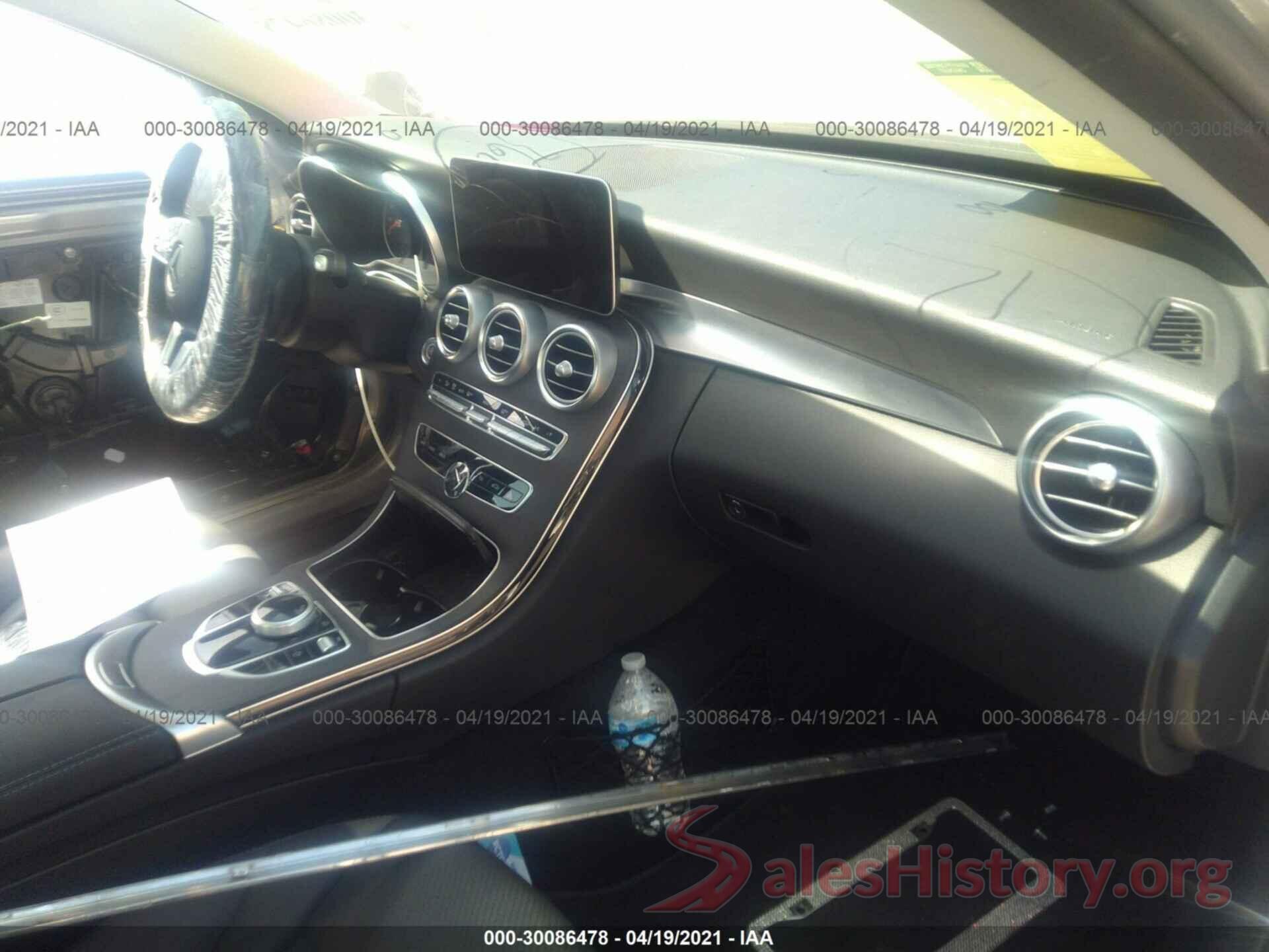 WDDWF8DB6KR502003 2019 MERCEDES-BENZ C-CLASS