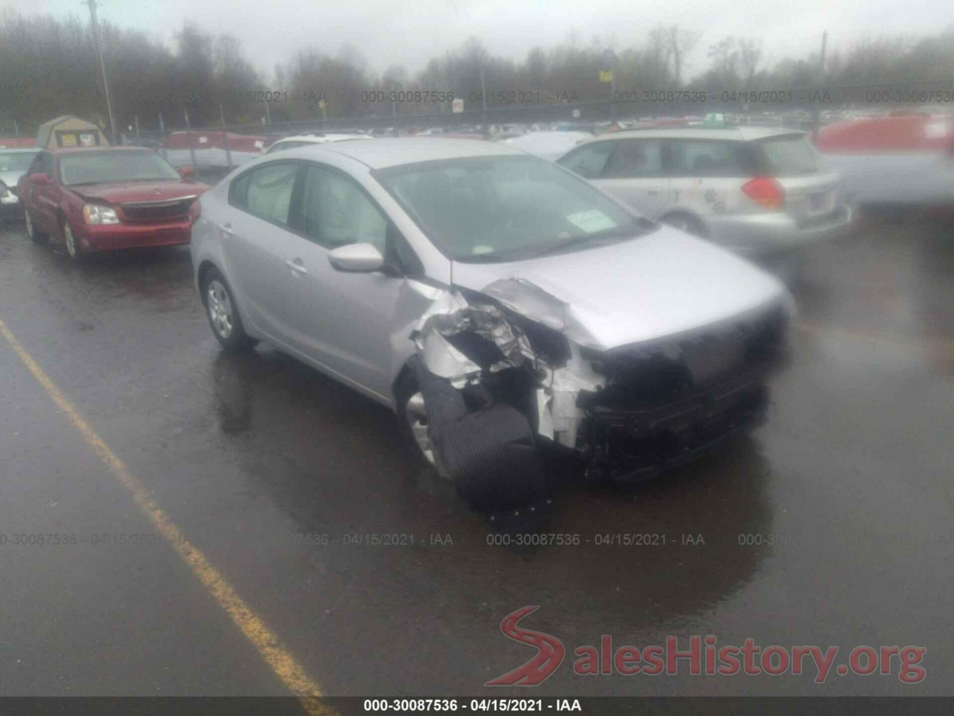 3KPFK4A77JE234541 2018 KIA FORTE