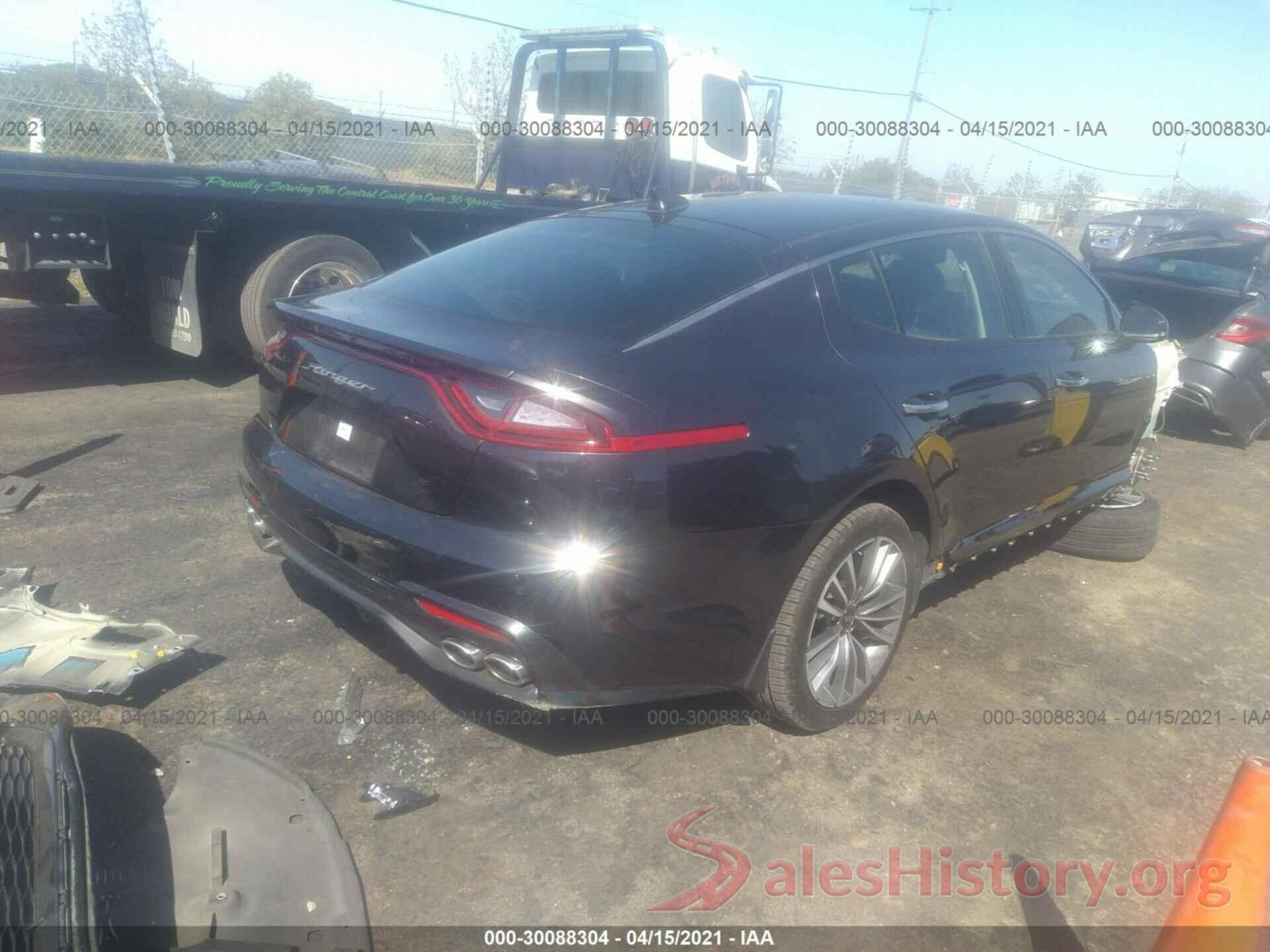 KNAE25LA1K6059136 2019 KIA STINGER