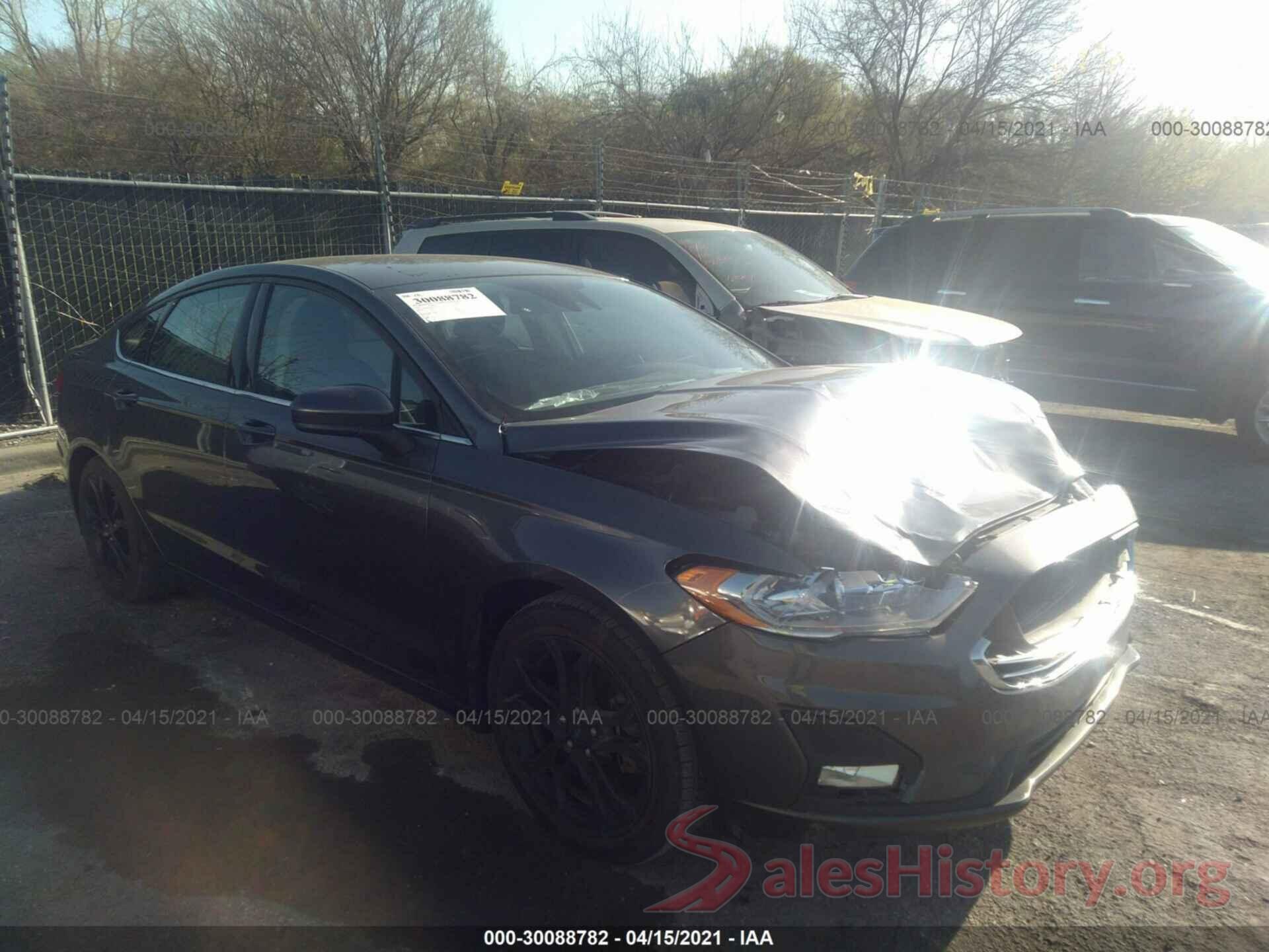 3FA6P0HD9KR133698 2019 FORD FUSION