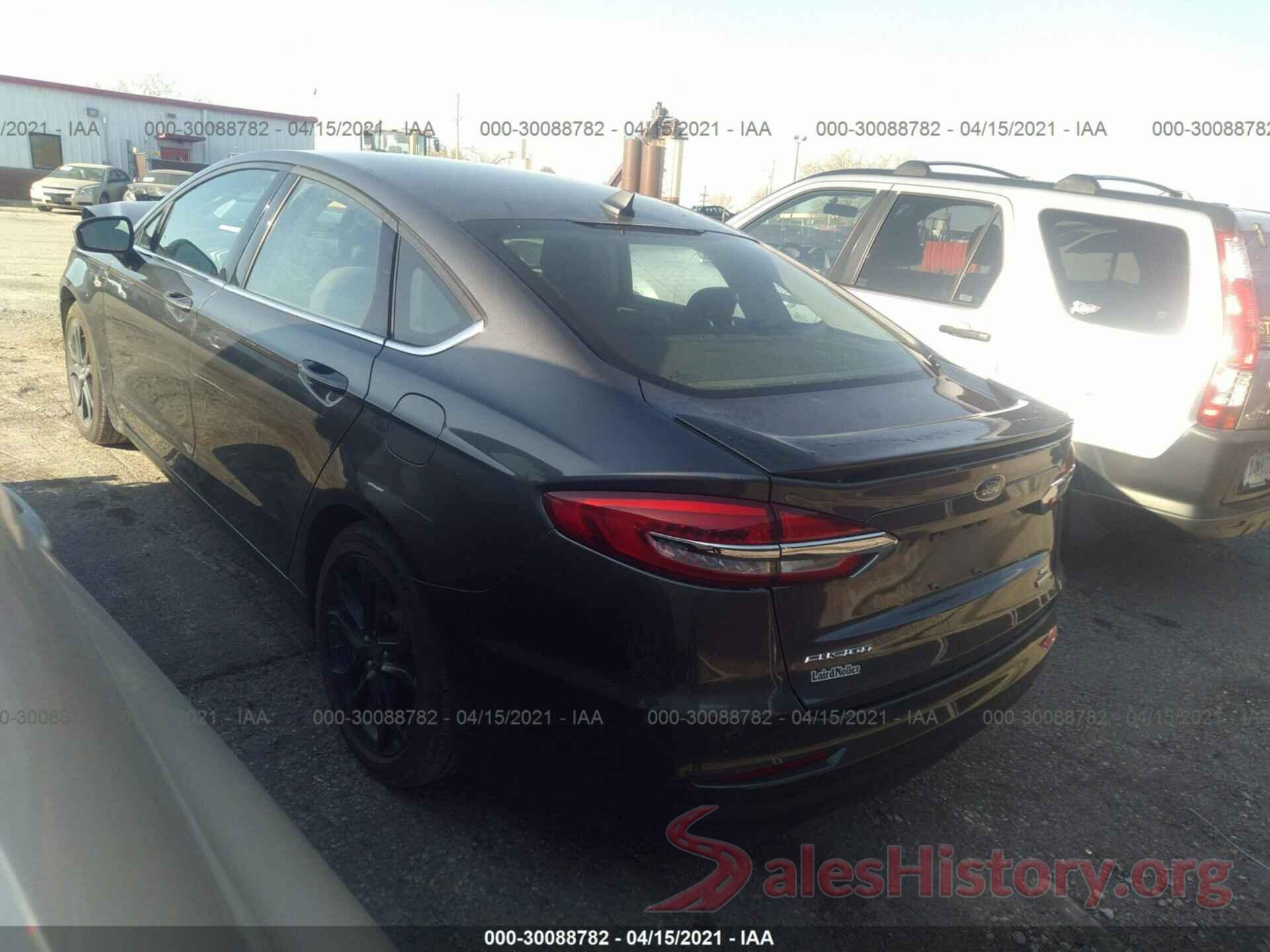 3FA6P0HD9KR133698 2019 FORD FUSION