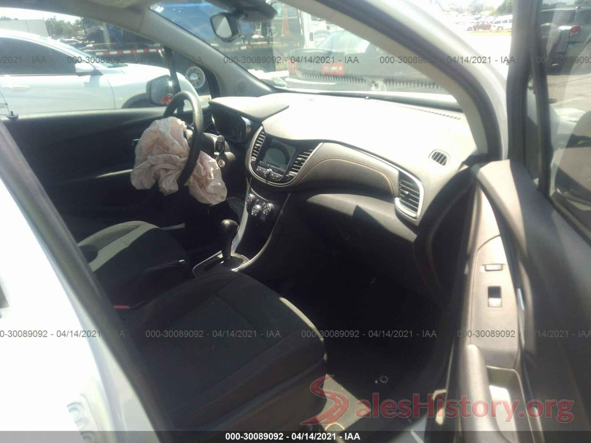 3GNCJKSB8KL267744 2019 CHEVROLET TRAX