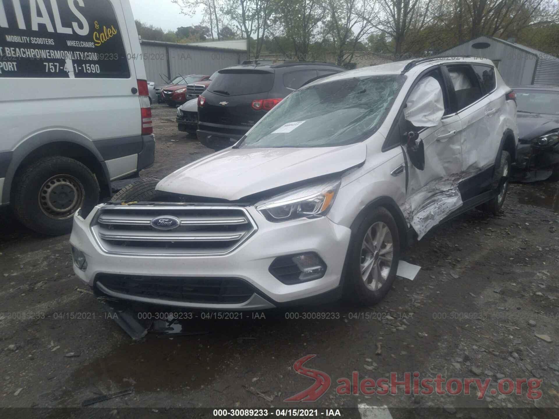 1FMCU0HD5JUA80247 2018 FORD ESCAPE