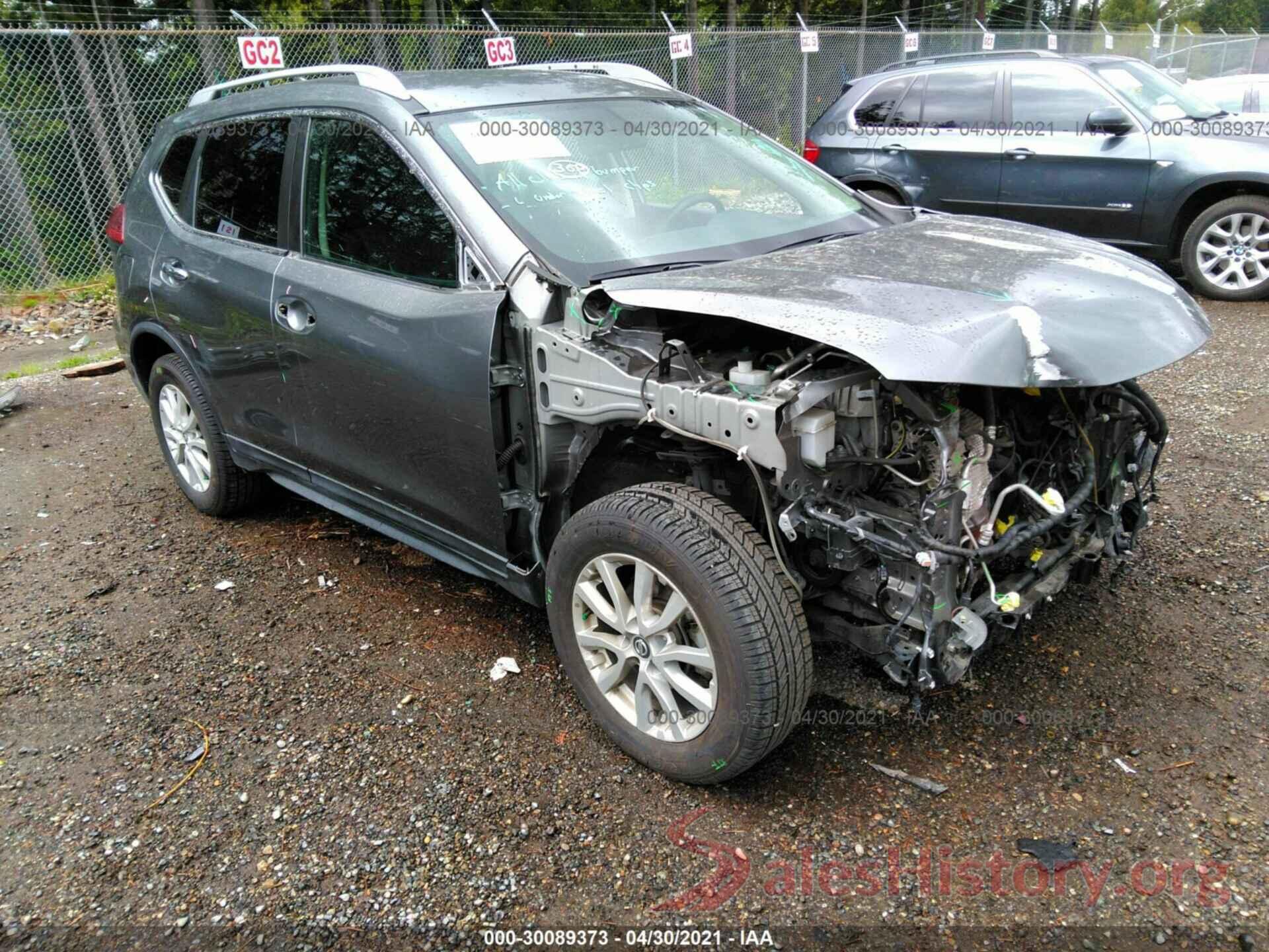 KNMAT2MVXJP585076 2018 NISSAN ROGUE