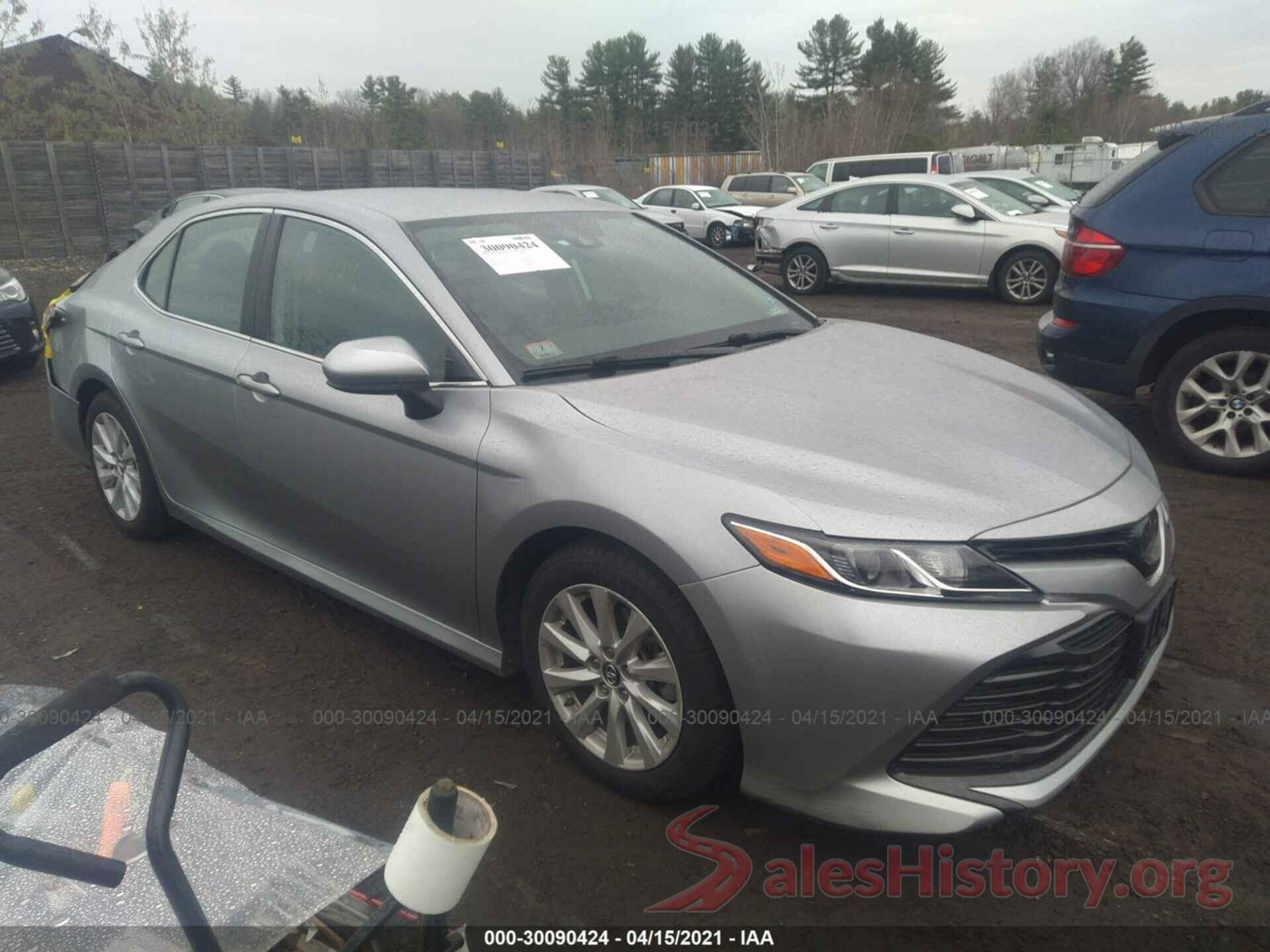 4T1B11HK4KU742782 2019 TOYOTA CAMRY