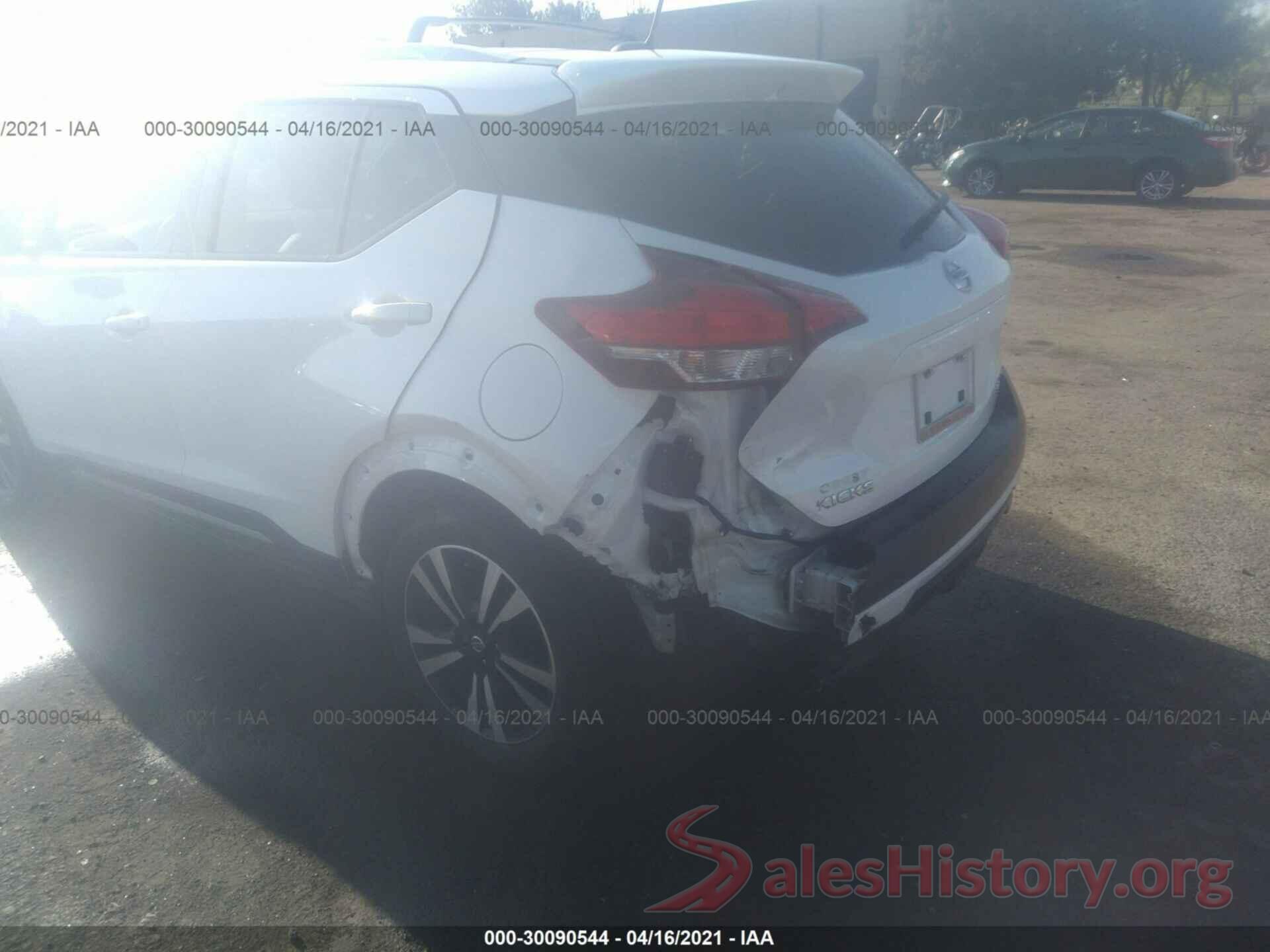 3N1CP5CU0KL562896 2019 NISSAN KICKS