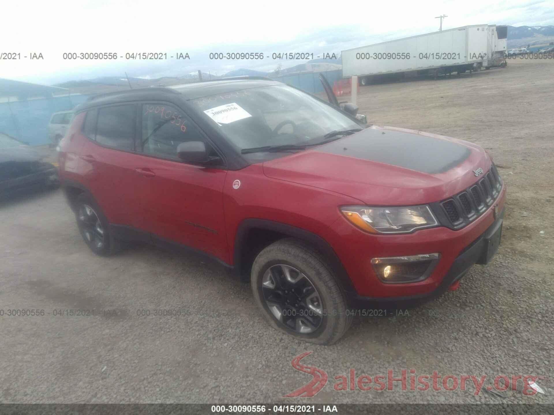 3C4NJDDB4JT207114 2018 JEEP COMPASS